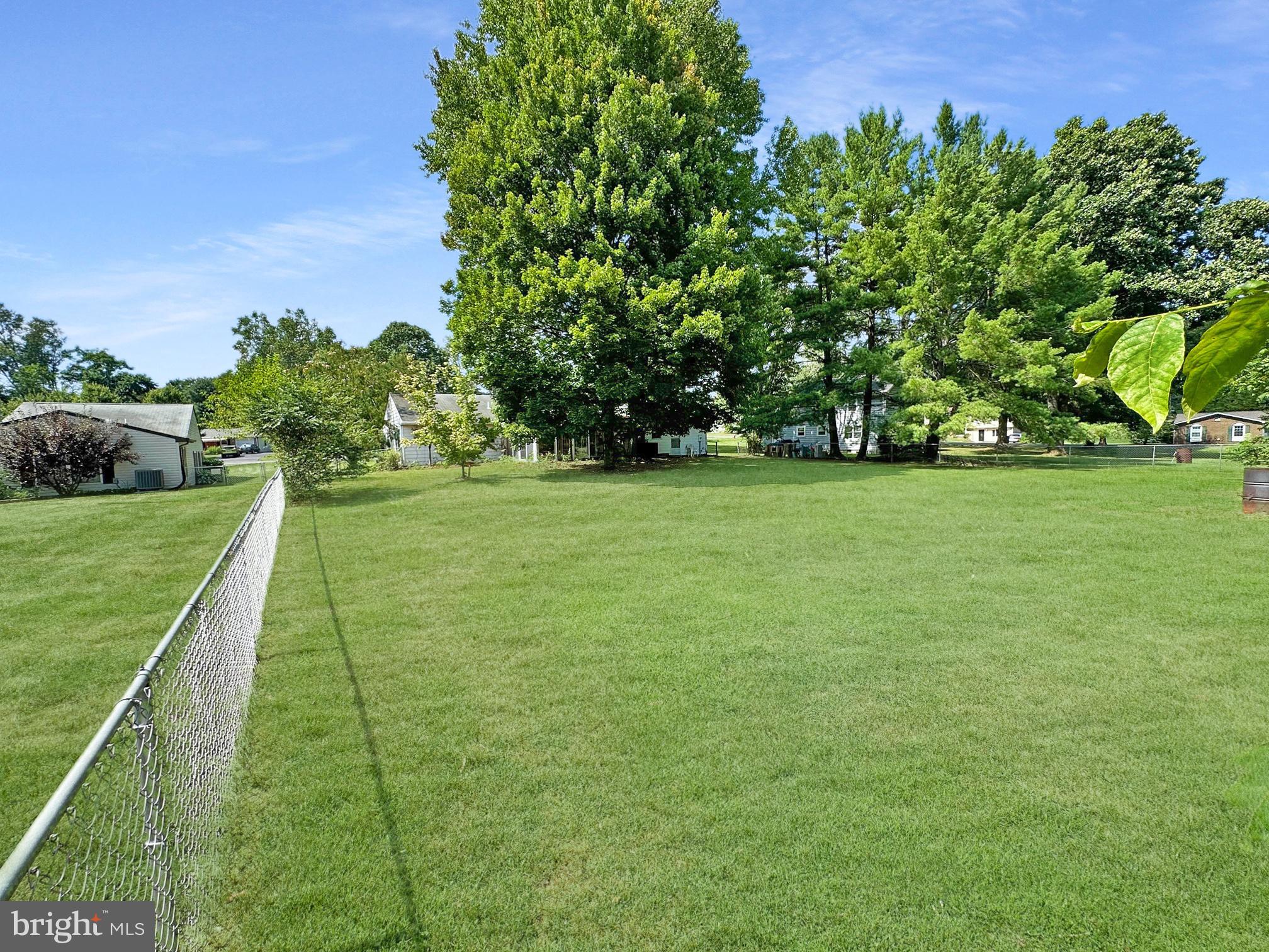 WARRENTON LAKES - Residential