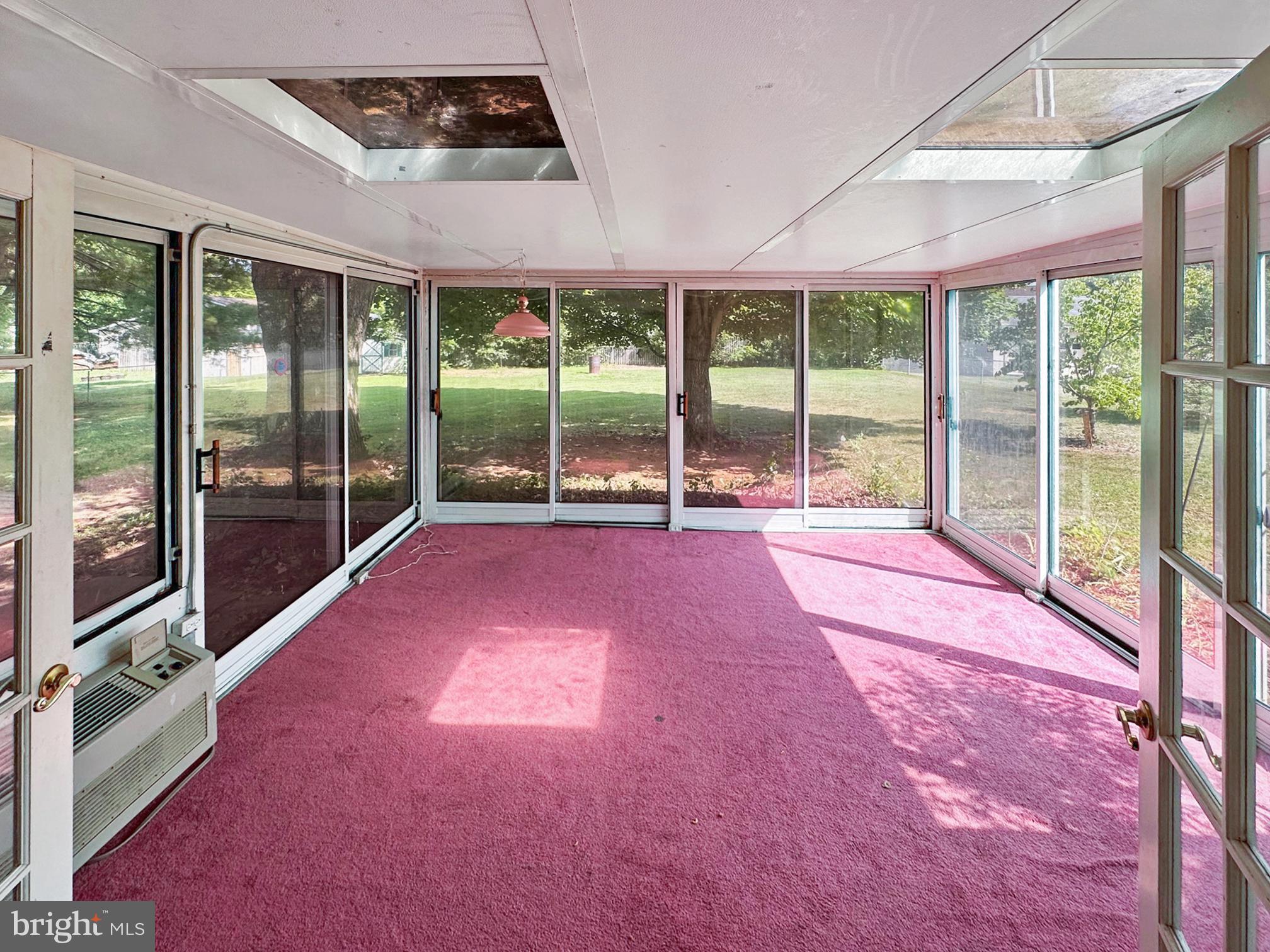 WARRENTON LAKES - Residential