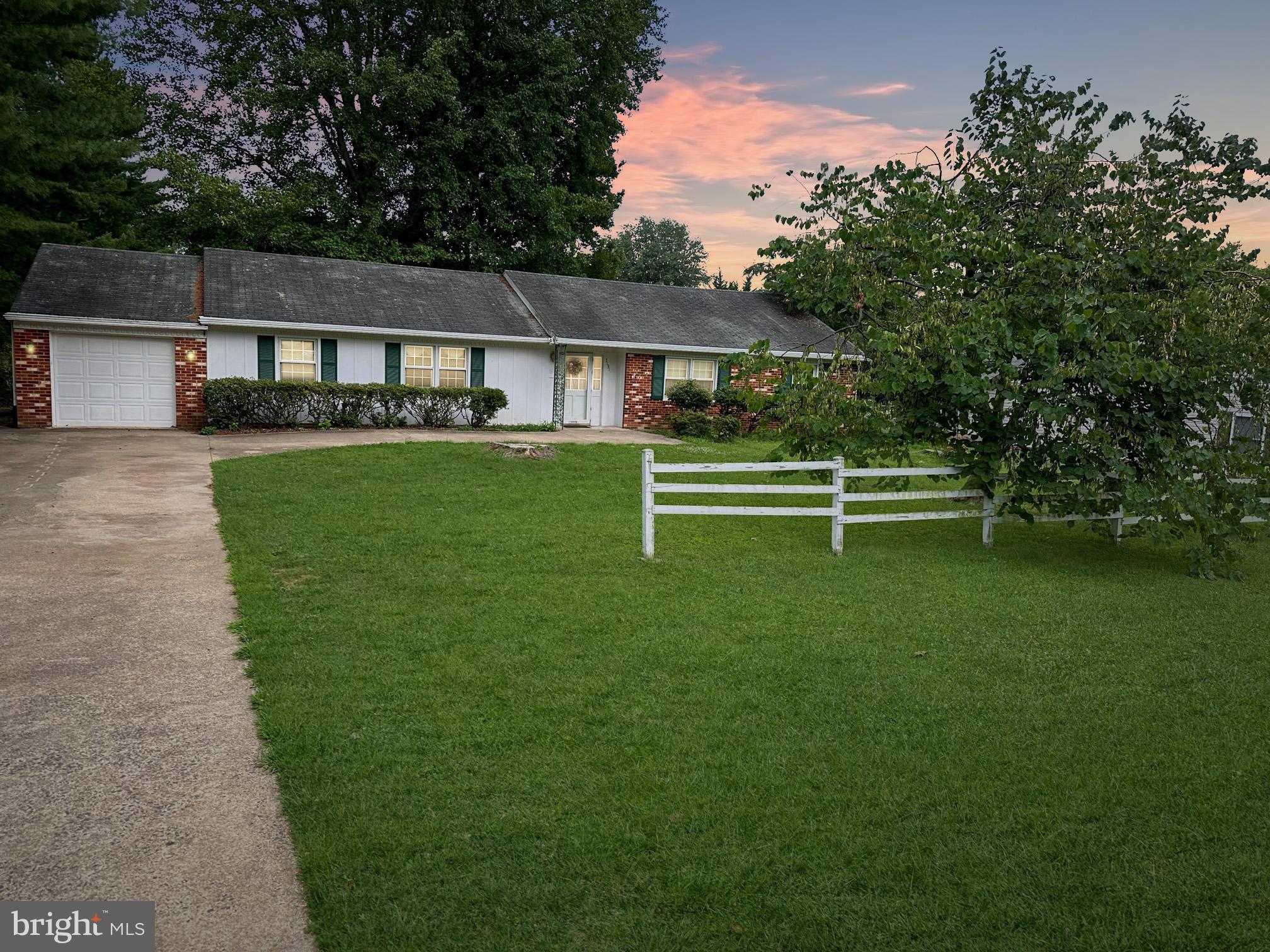 WARRENTON LAKES - Residential