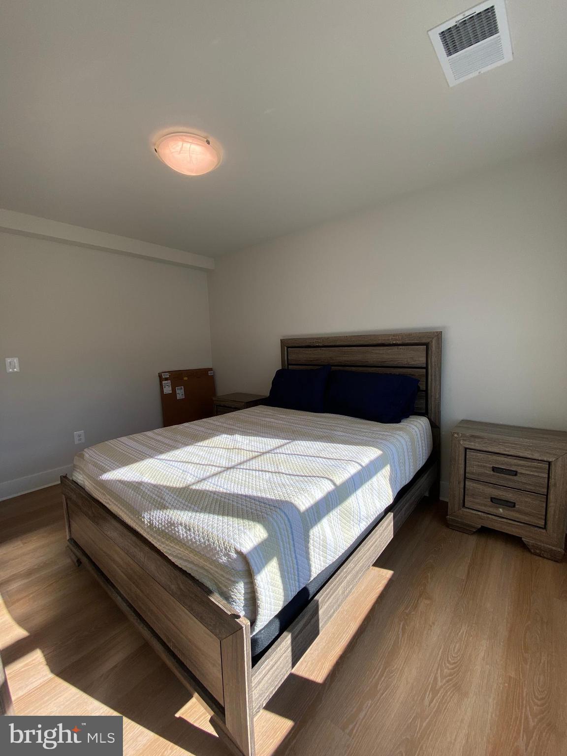 AVALON SHORES - Residential Lease