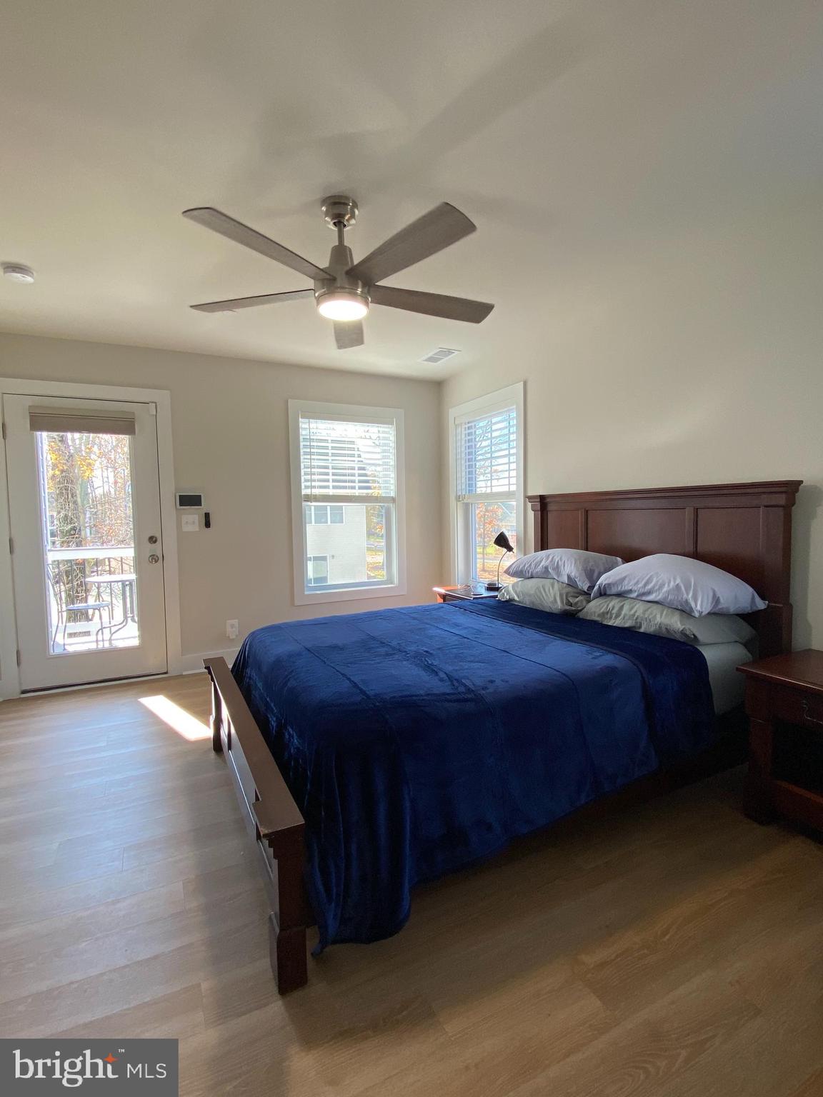 AVALON SHORES - Residential Lease