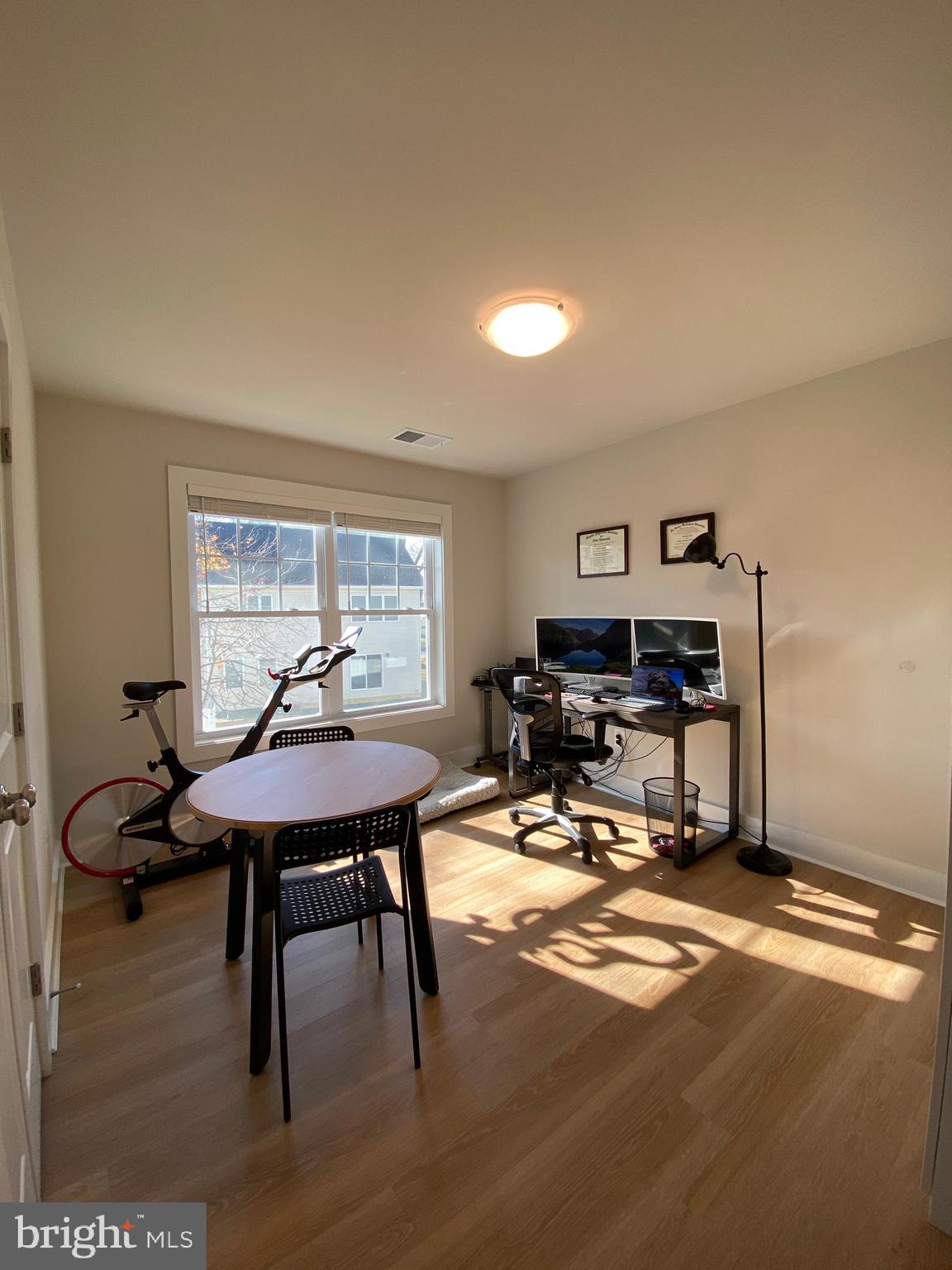 AVALON SHORES - Residential Lease