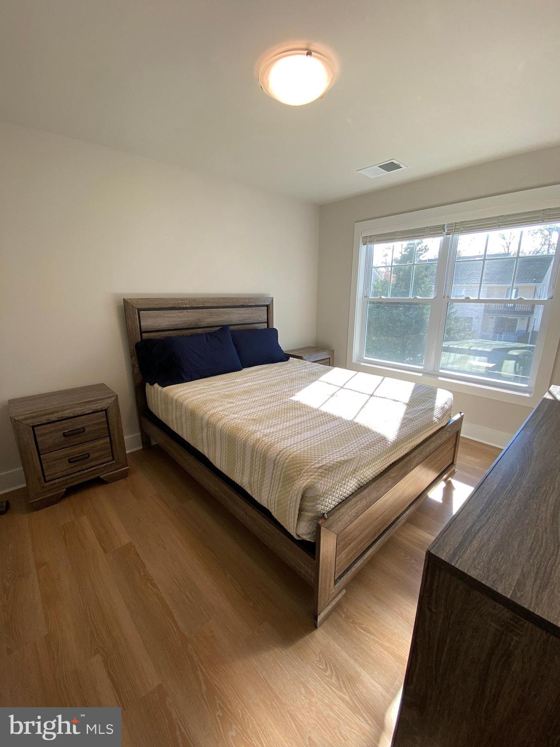 AVALON SHORES - Residential Lease