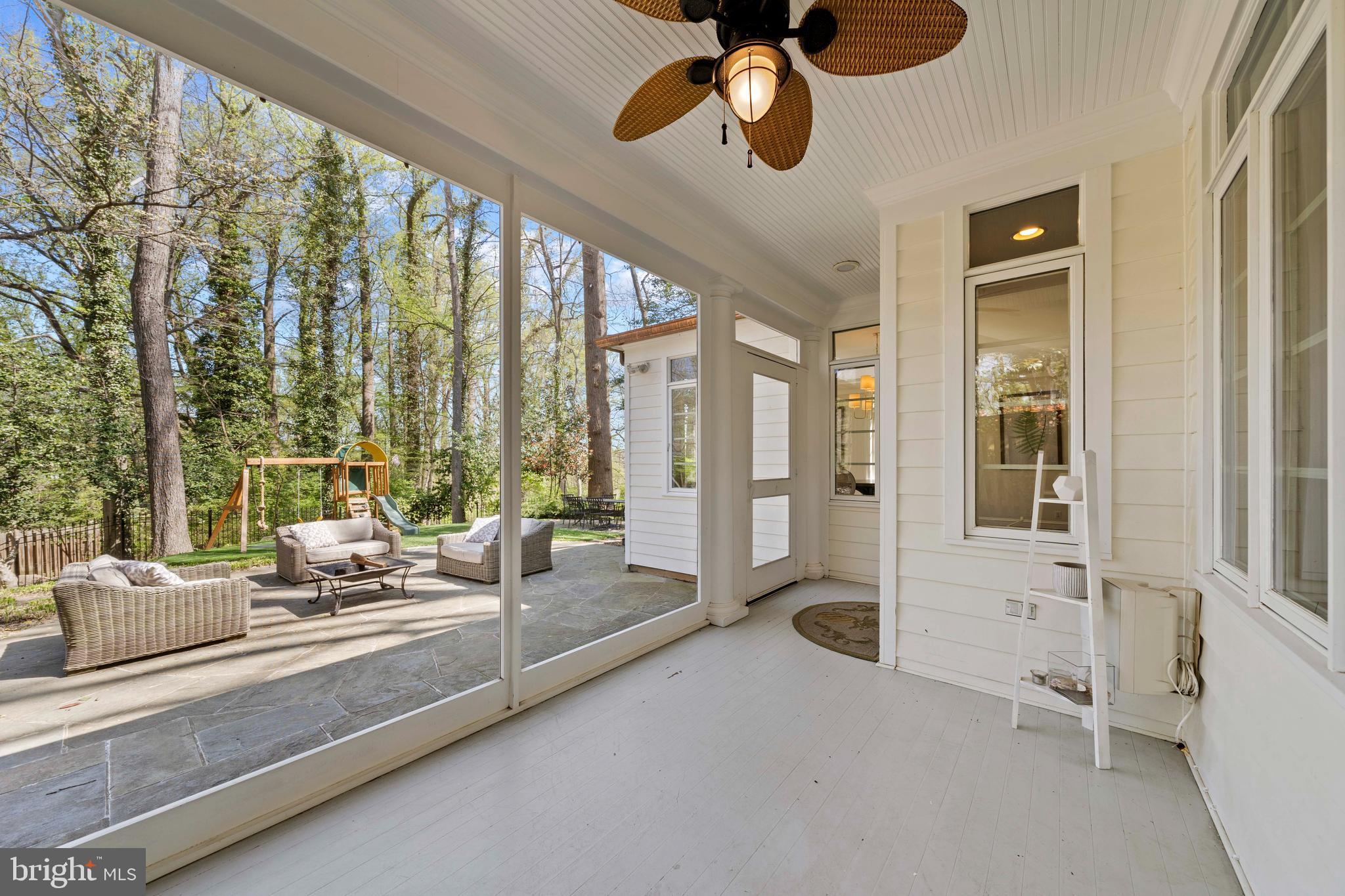 ROLLINGWOOD - Residential
