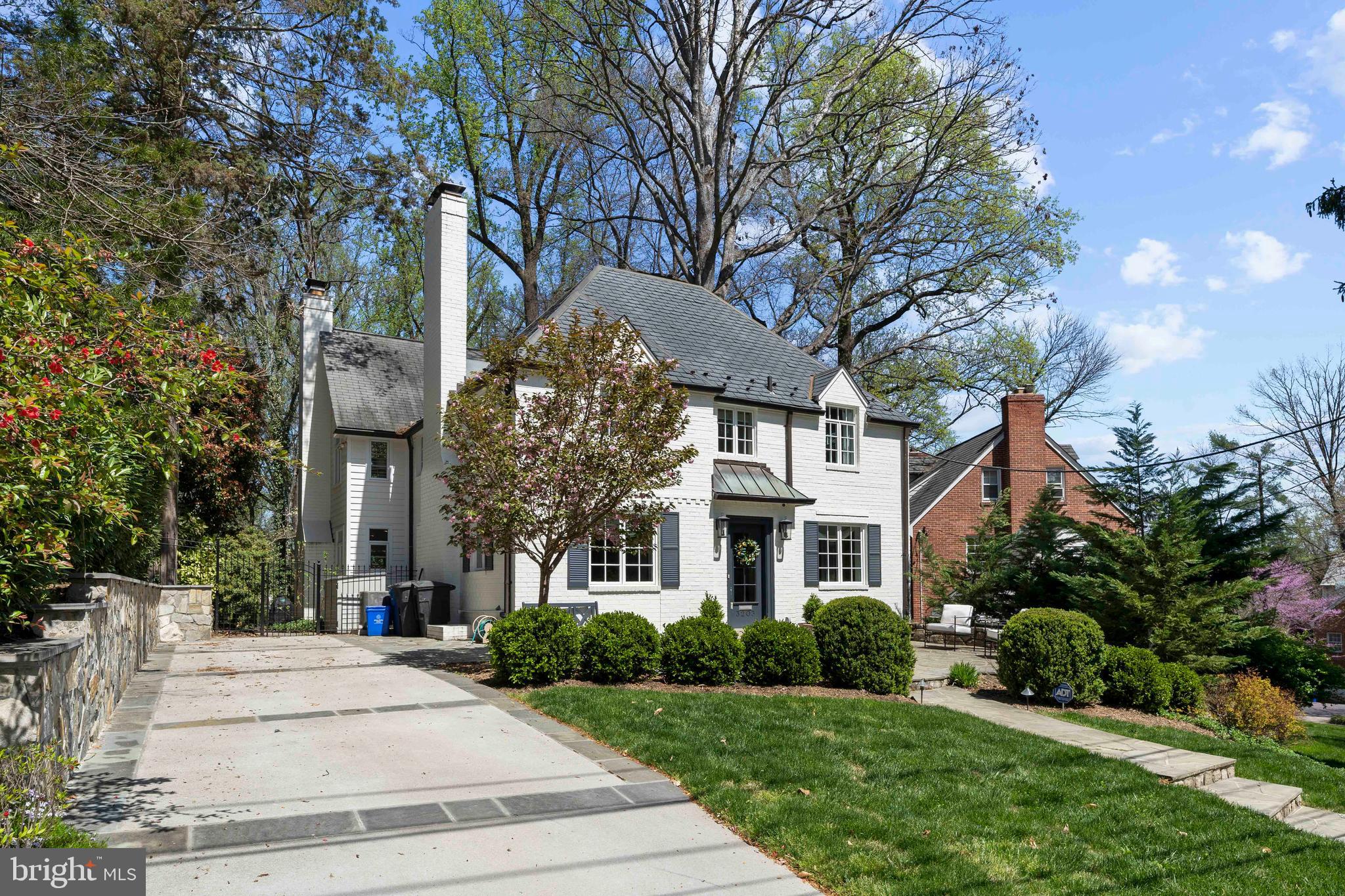 ROLLINGWOOD - Residential