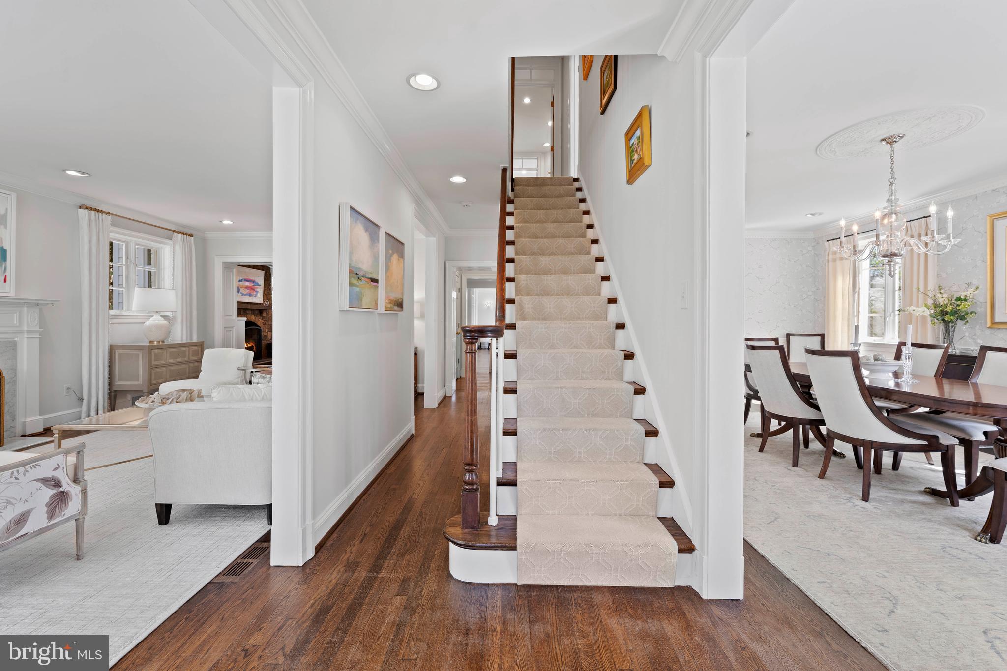 ROLLINGWOOD - Residential