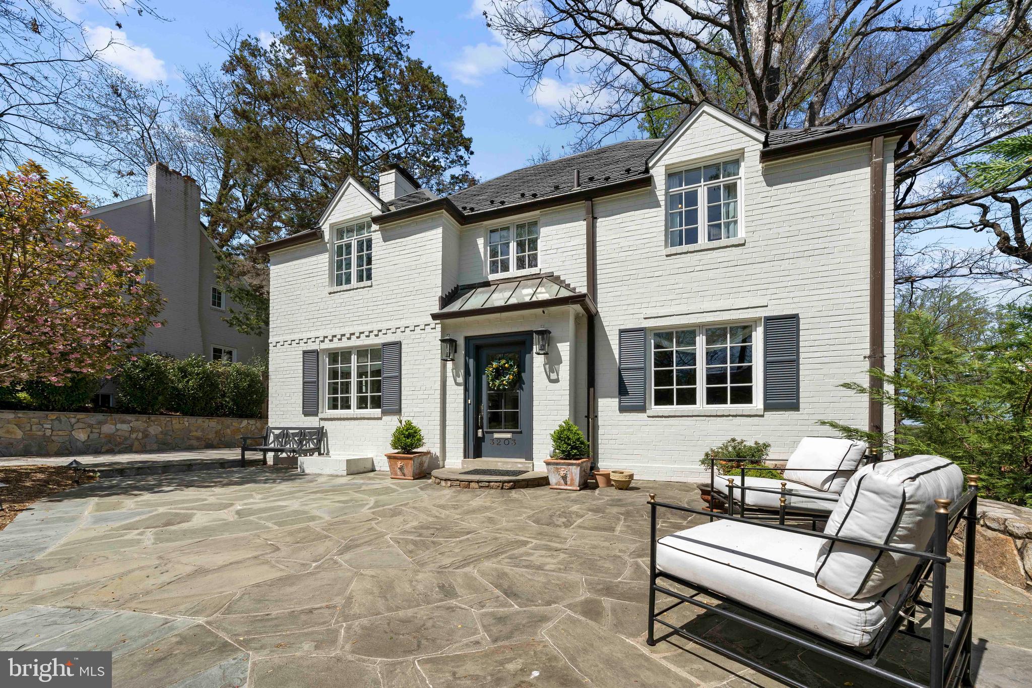 ROLLINGWOOD - Residential