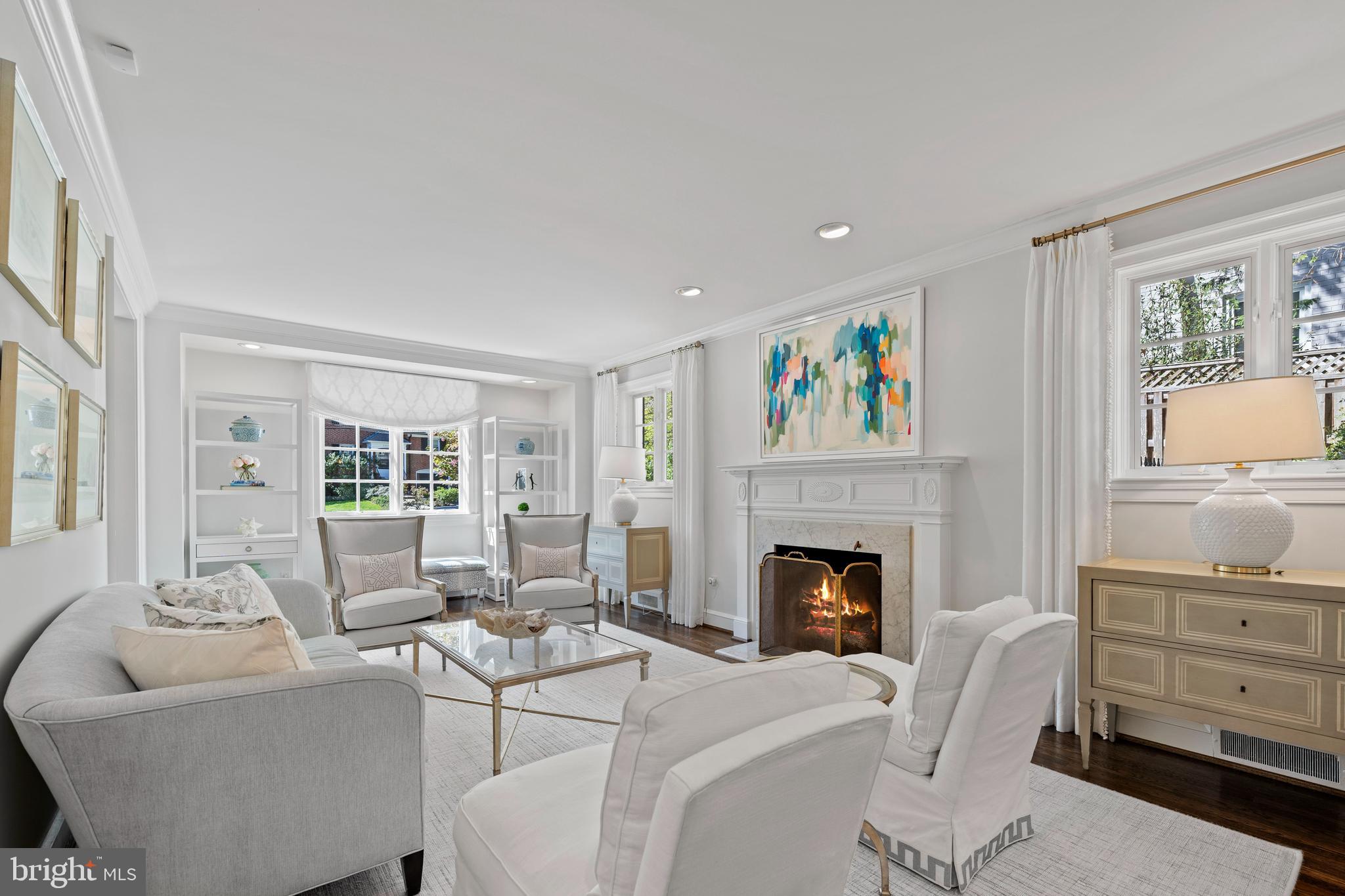 ROLLINGWOOD - Residential
