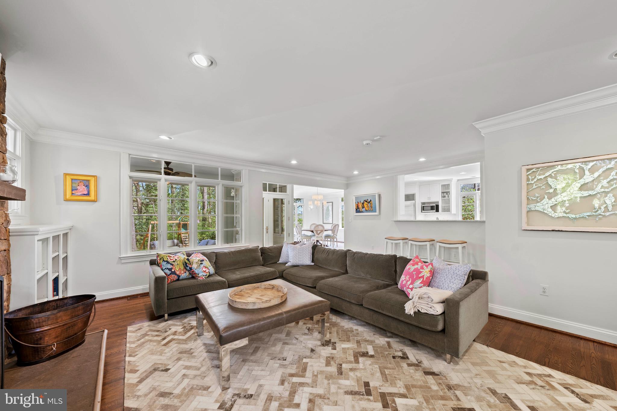ROLLINGWOOD - Residential