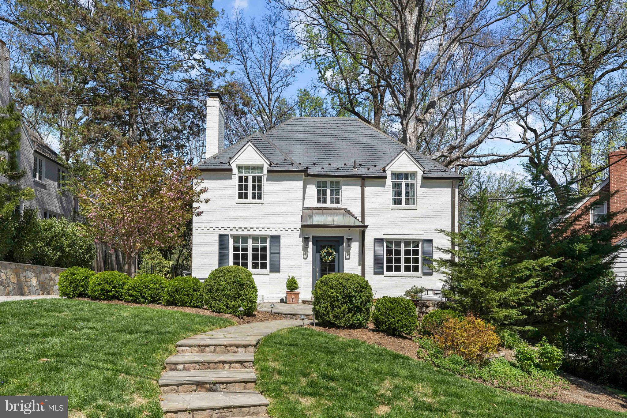 ROLLINGWOOD - Residential