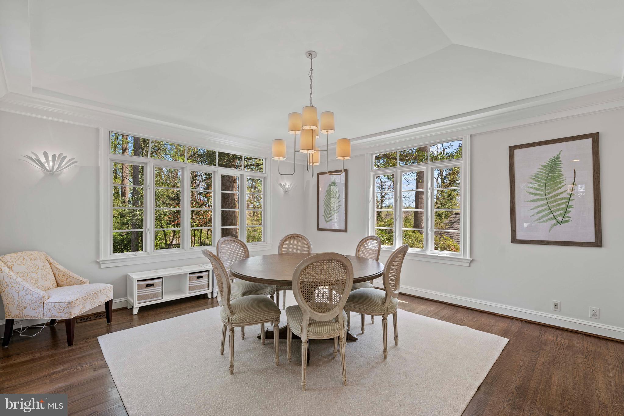 ROLLINGWOOD - Residential