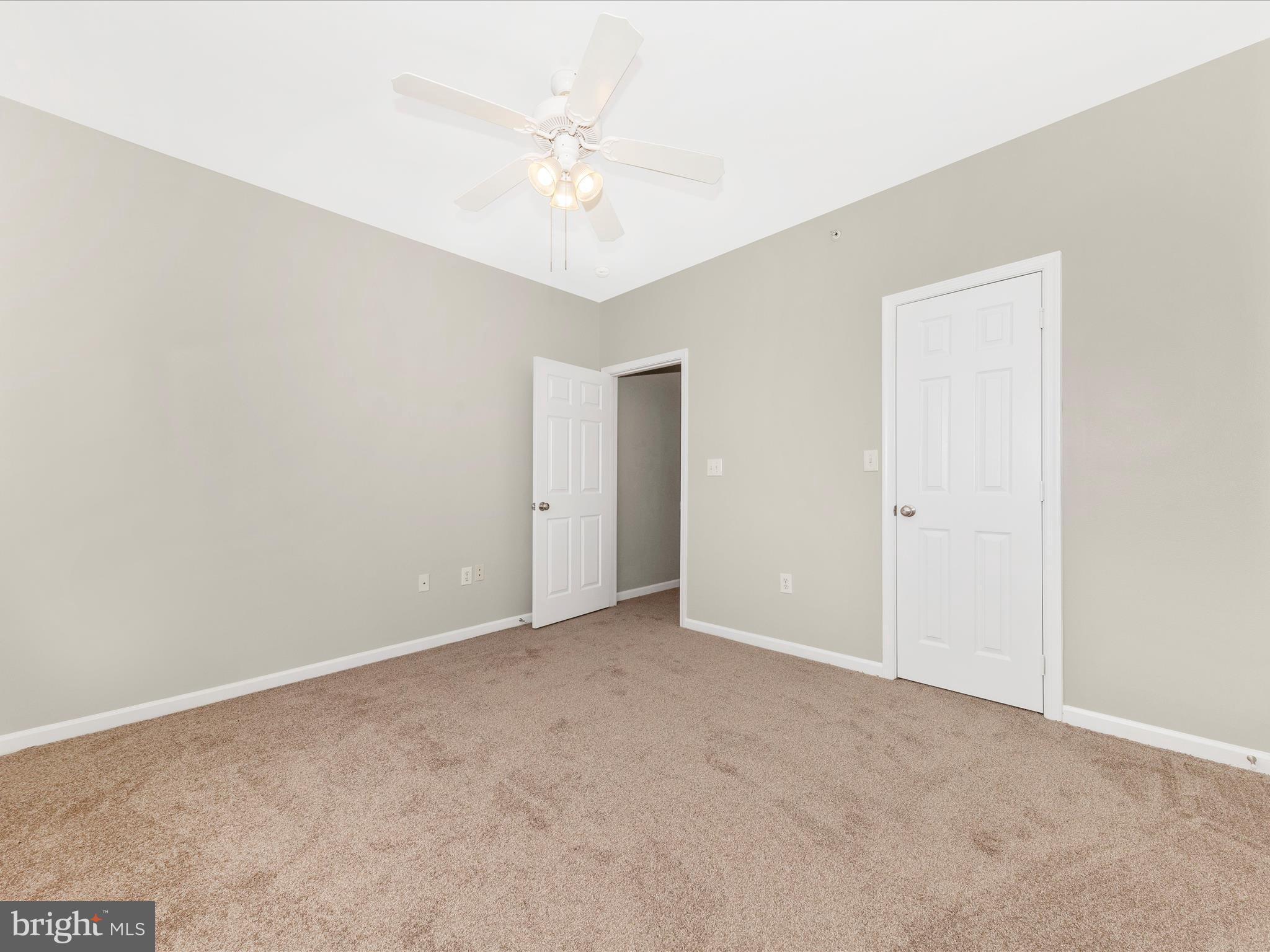 ASHMORE AT GERMANOWN COMMUNITY - Residential