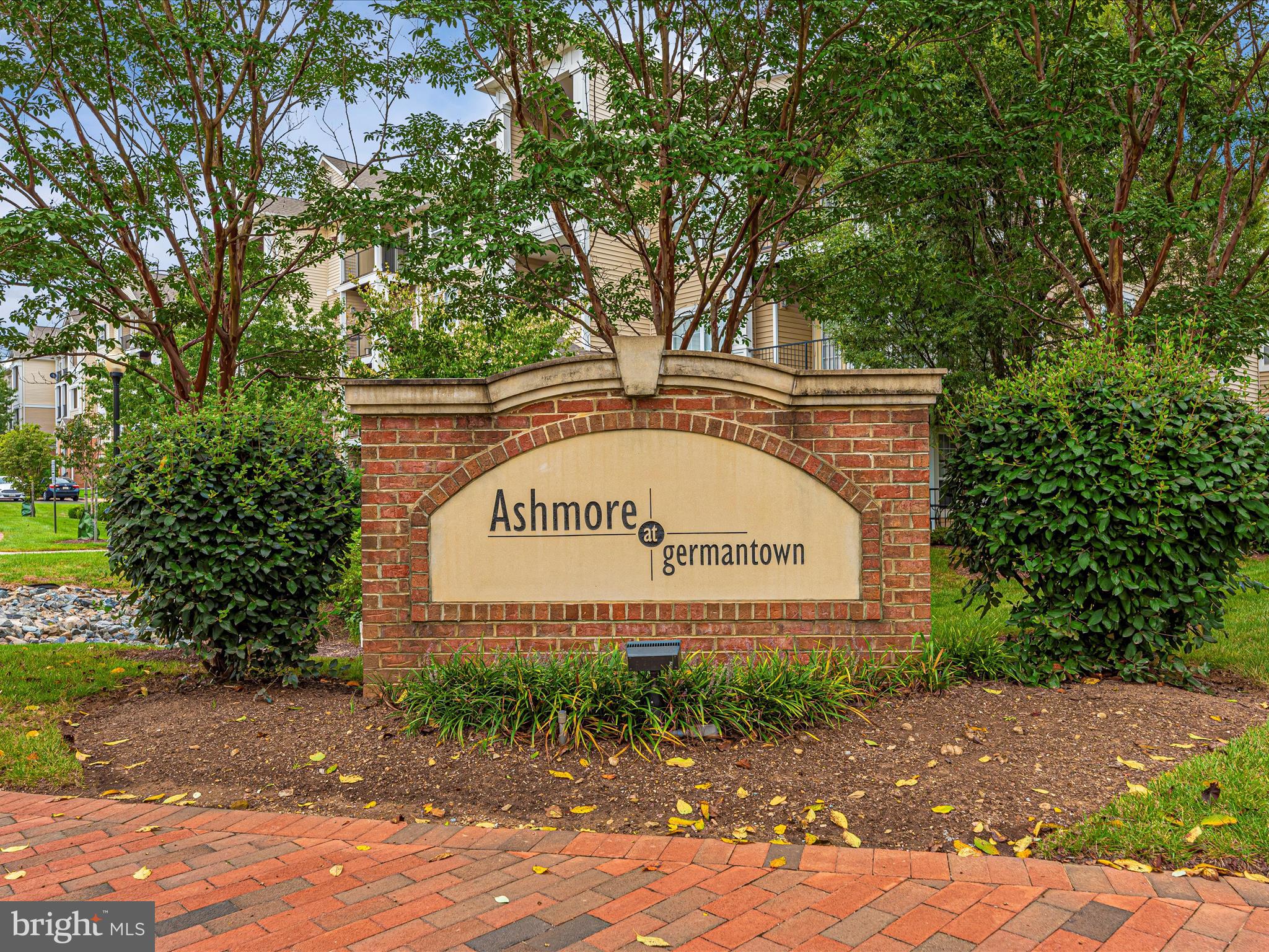 ASHMORE AT GERMANOWN COMMUNITY - Residential