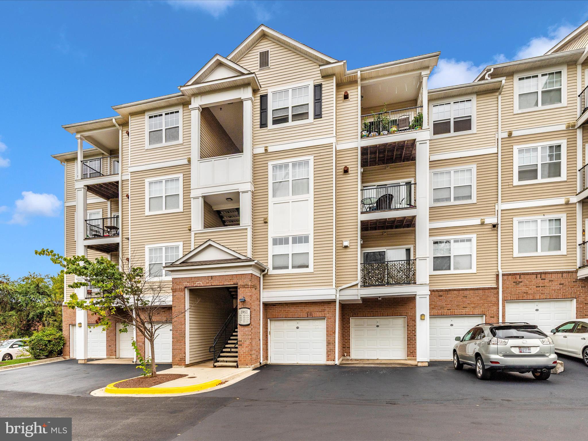 ASHMORE AT GERMANOWN COMMUNITY - Residential