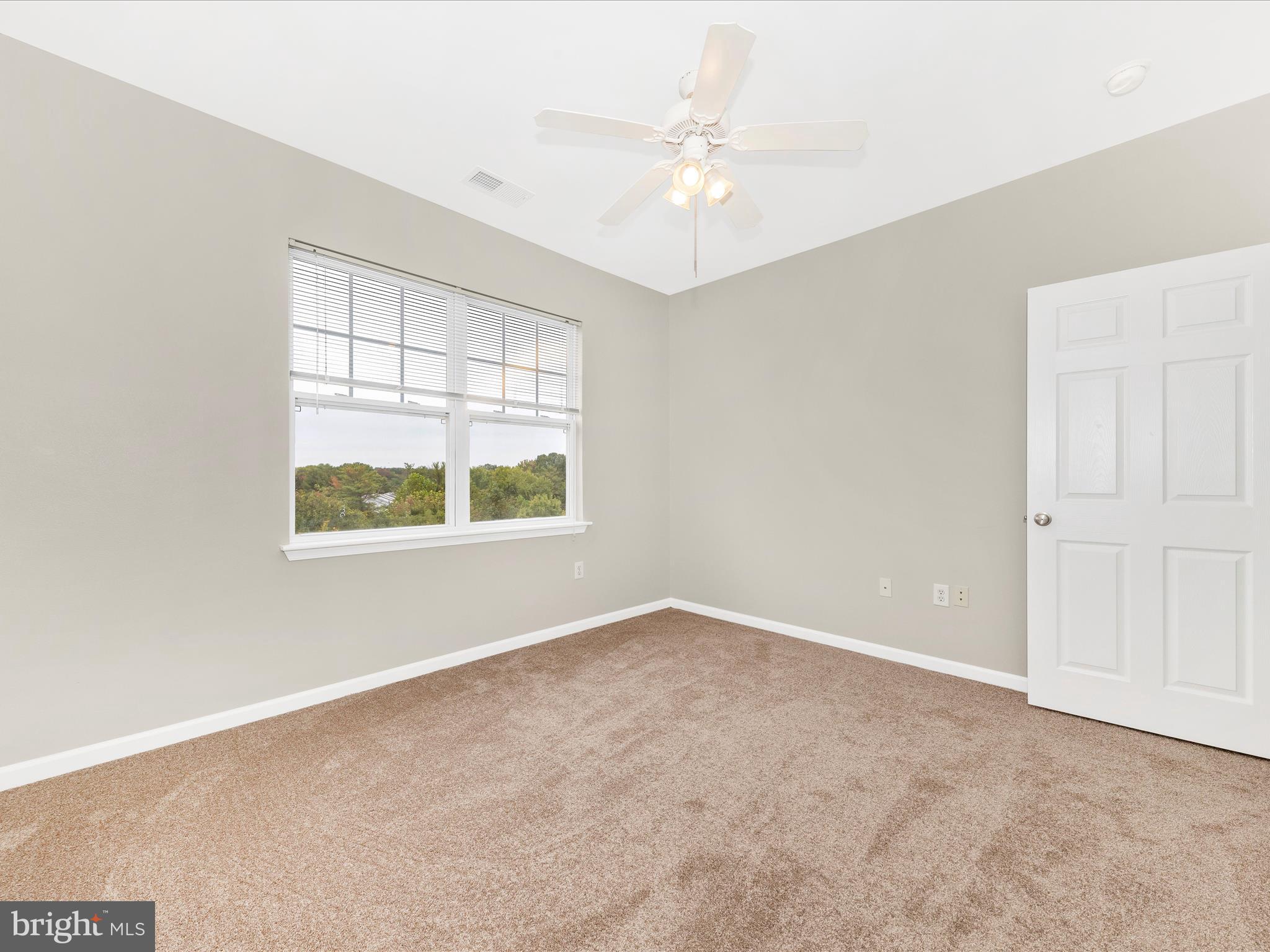 ASHMORE AT GERMANOWN COMMUNITY - Residential