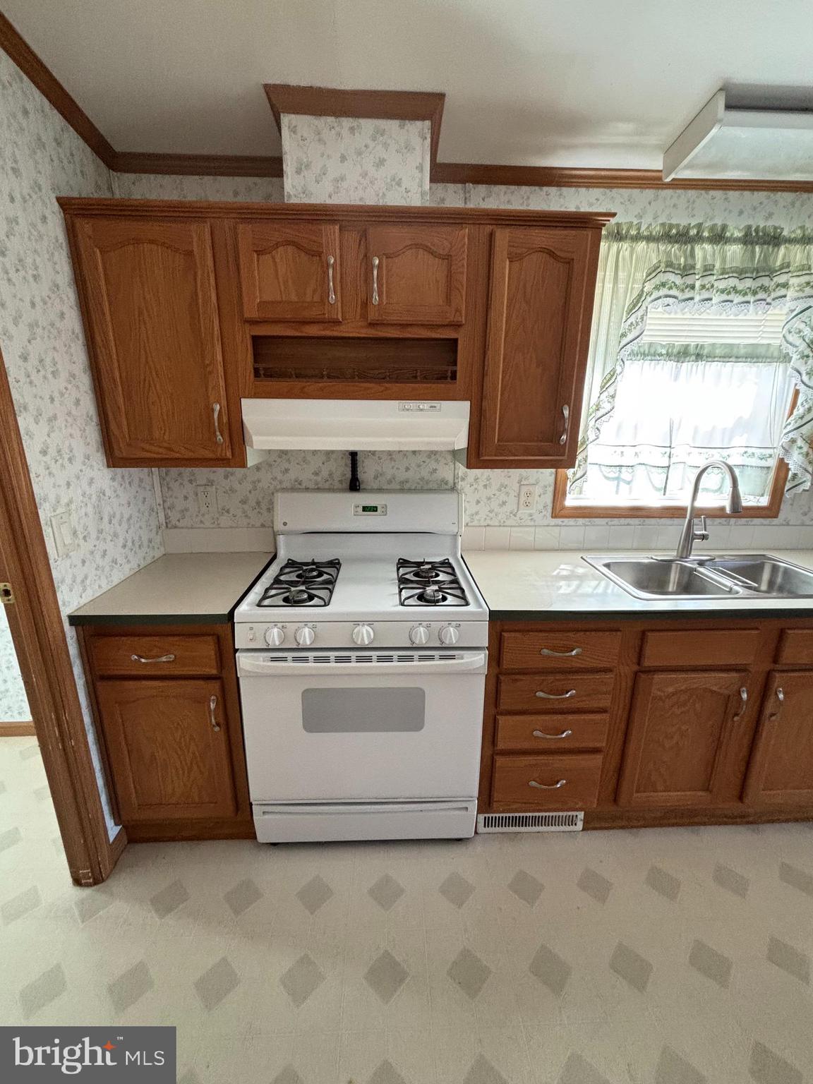 WILLOW RUN - Residential