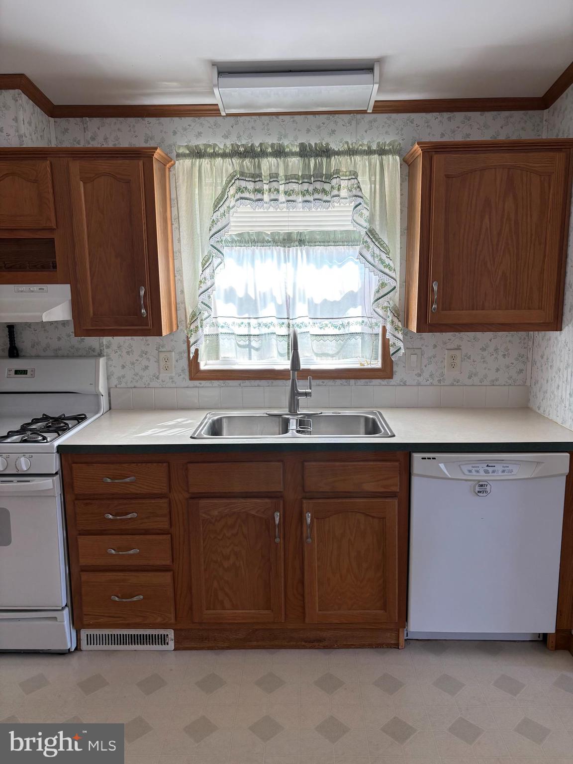 WILLOW RUN - Residential