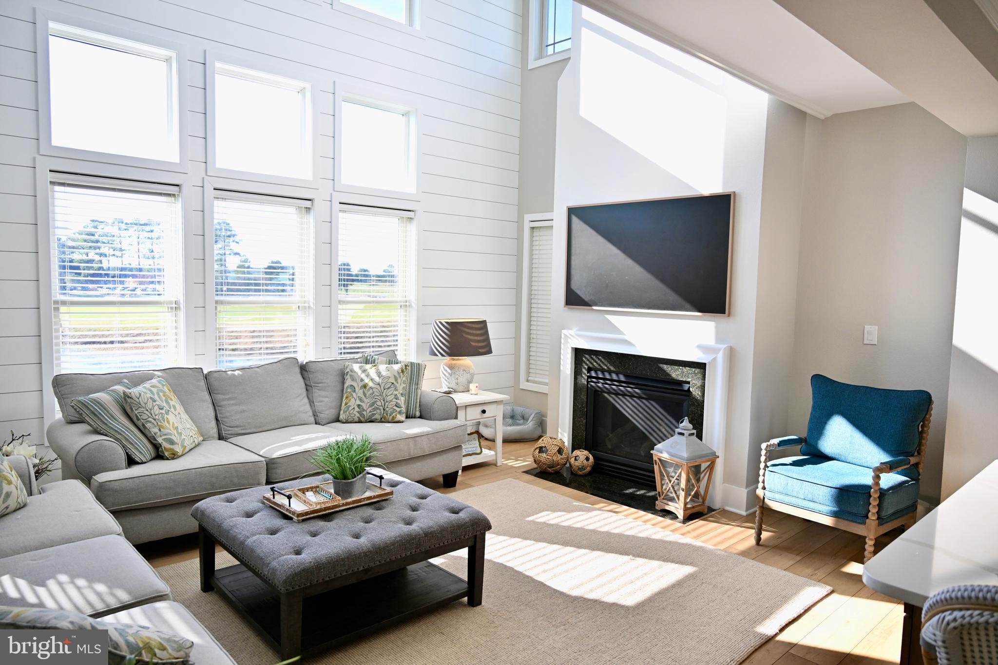 GLEN RIDDLE - Residential