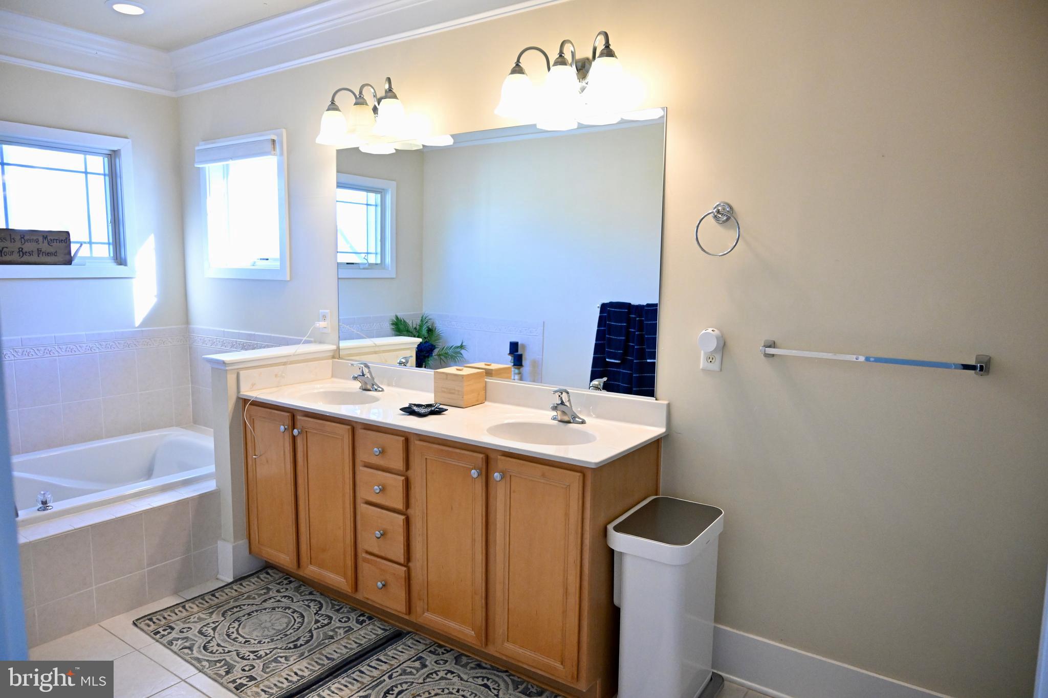 GLEN RIDDLE - Residential