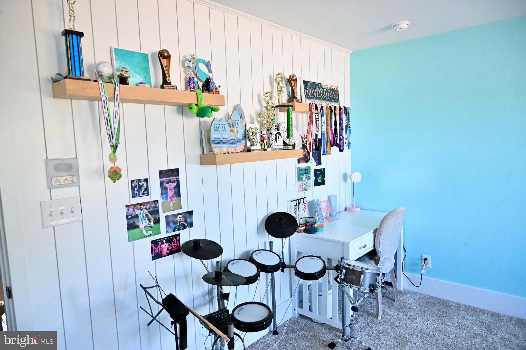 GLEN RIDDLE - Residential