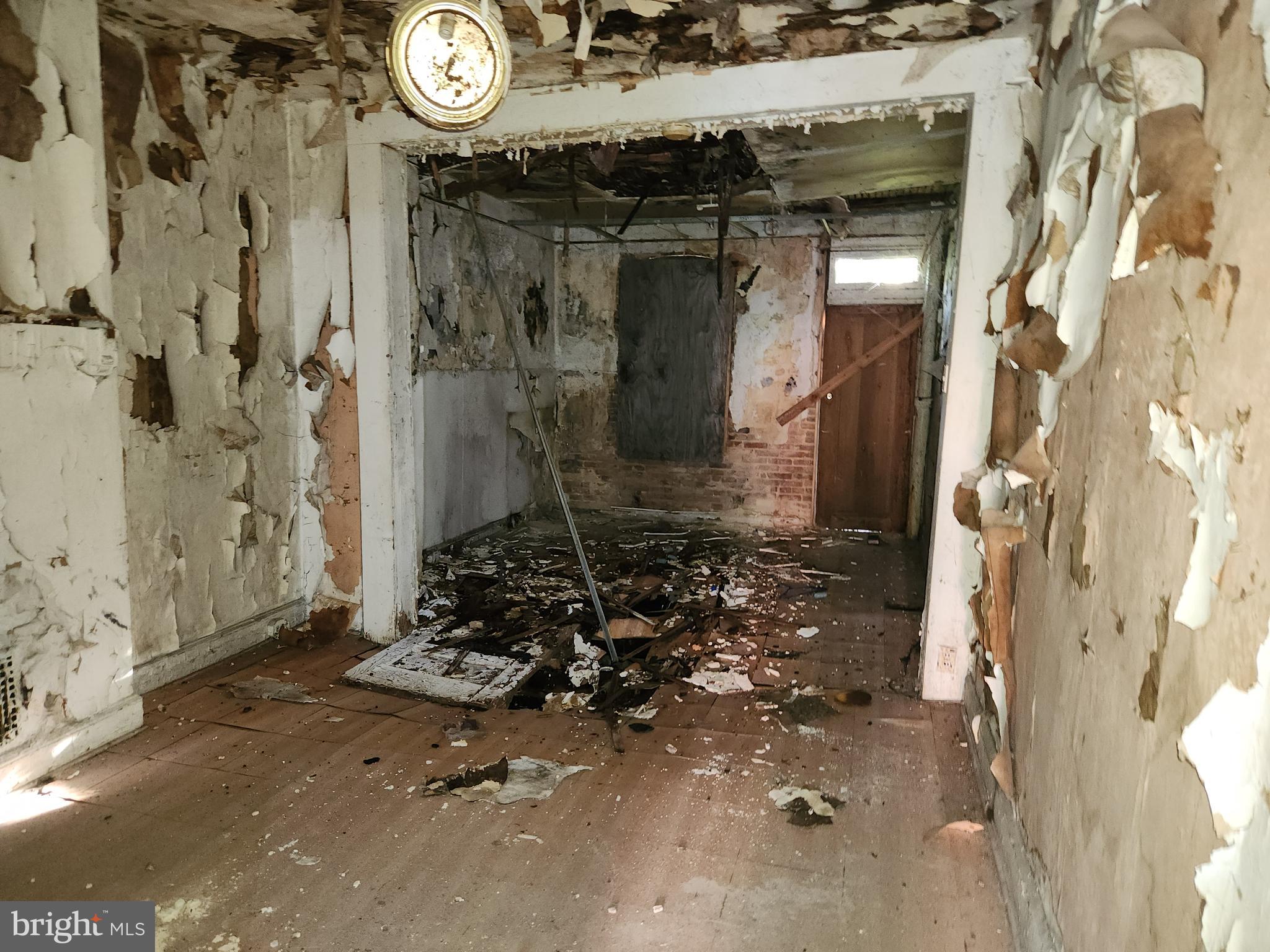 MIDTOWN EDMONDSON - Residential