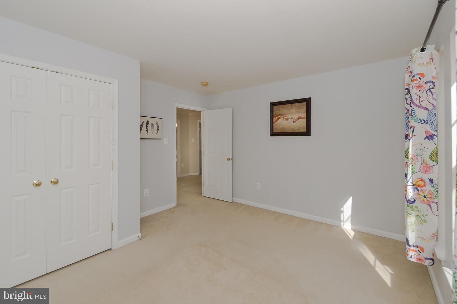 SUMNERS HOLLOW - Residential