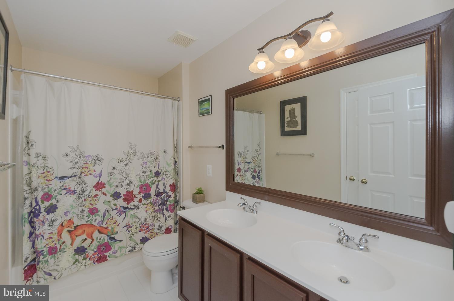 SUMNERS HOLLOW - Residential