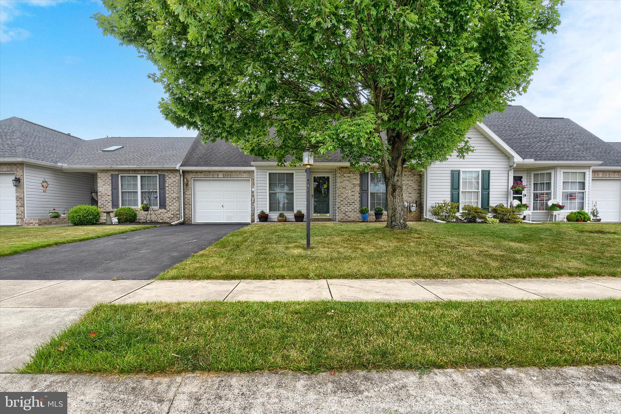 38 RIDGEWAY DRIVE