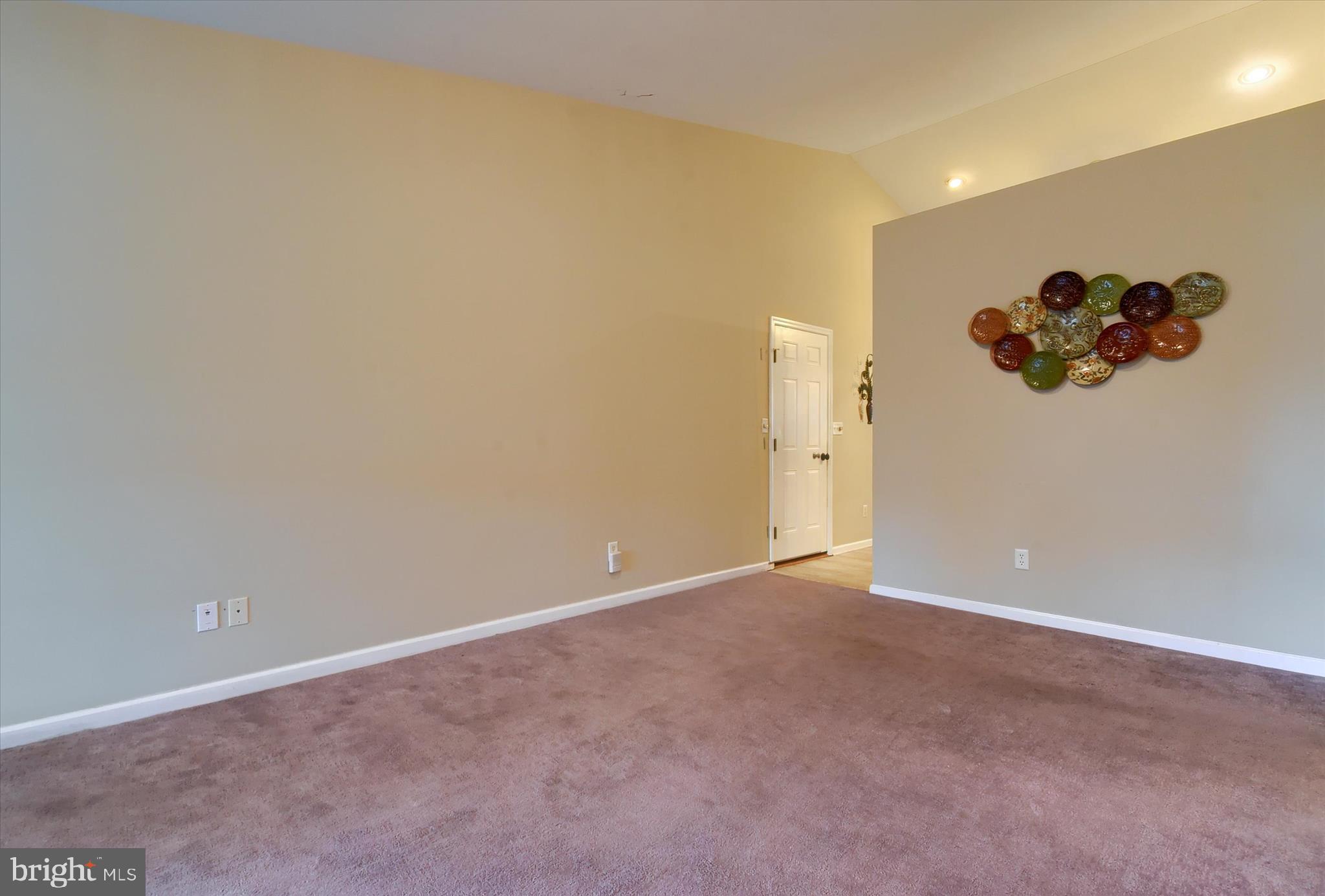 38 RIDGEWAY DRIVE