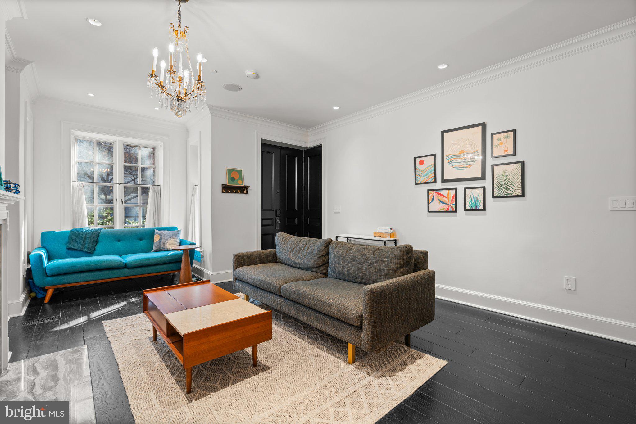 WEST END - Residential