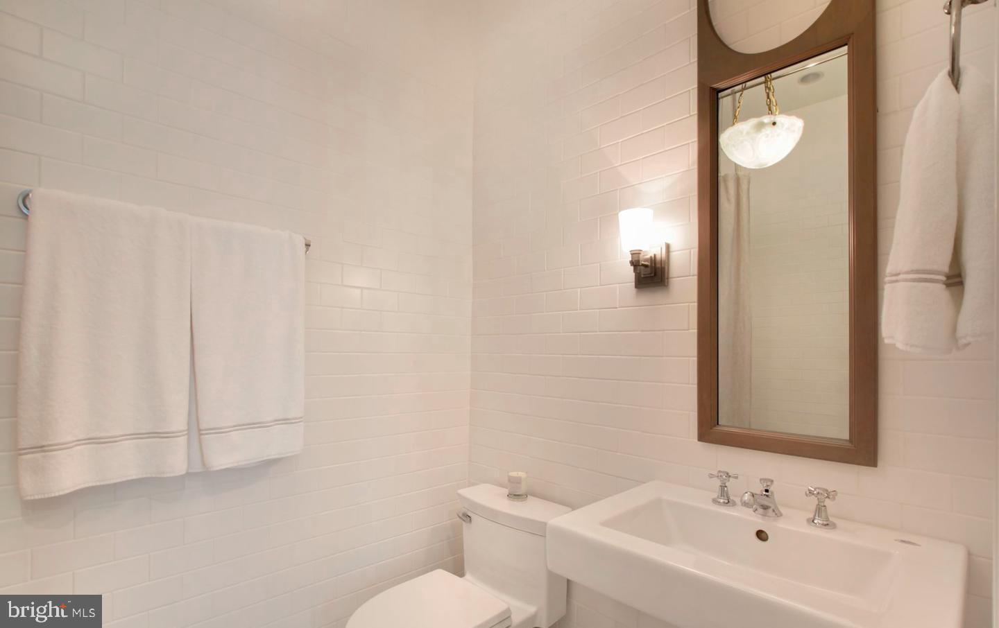 WEST END - Residential