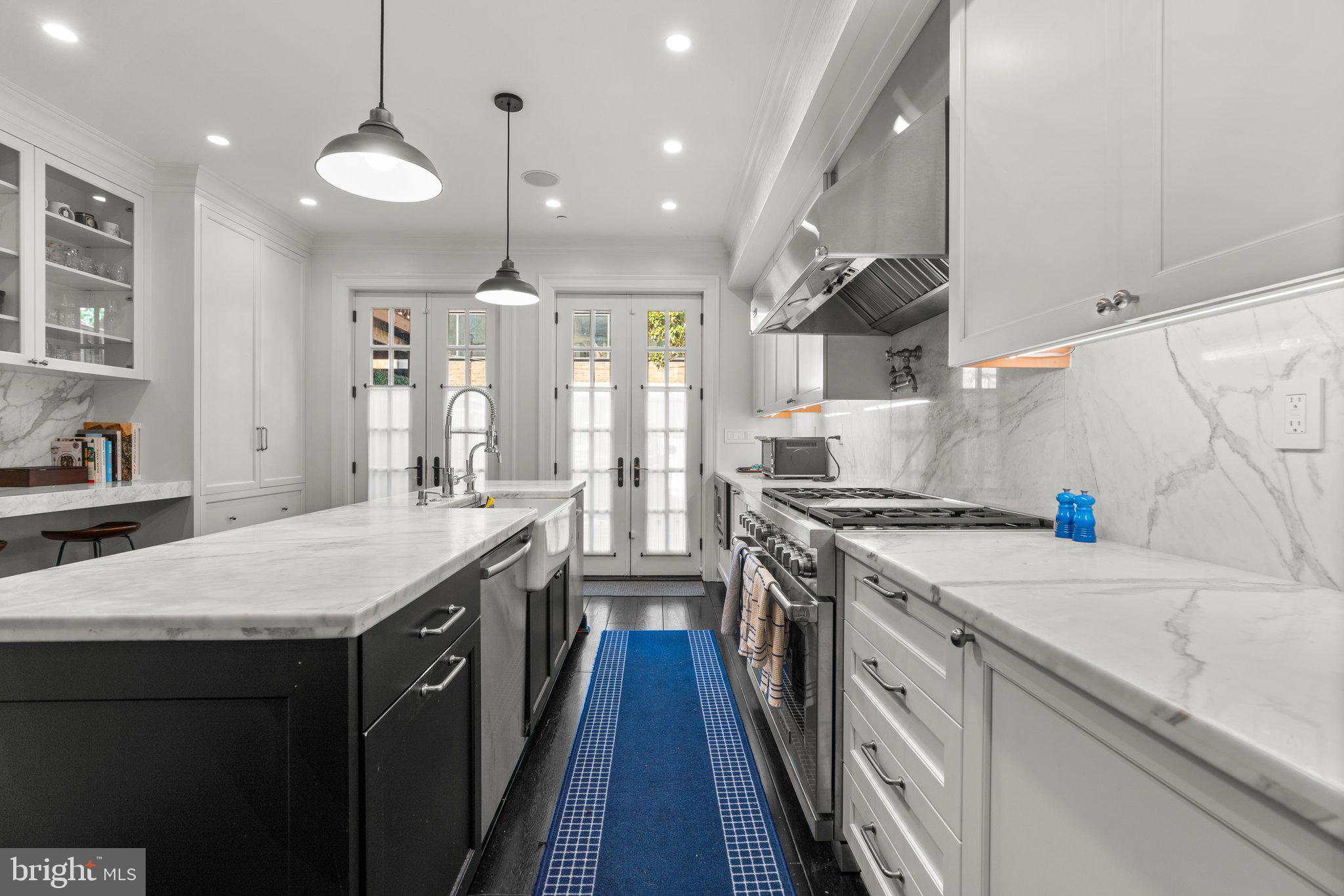 WEST END - Residential