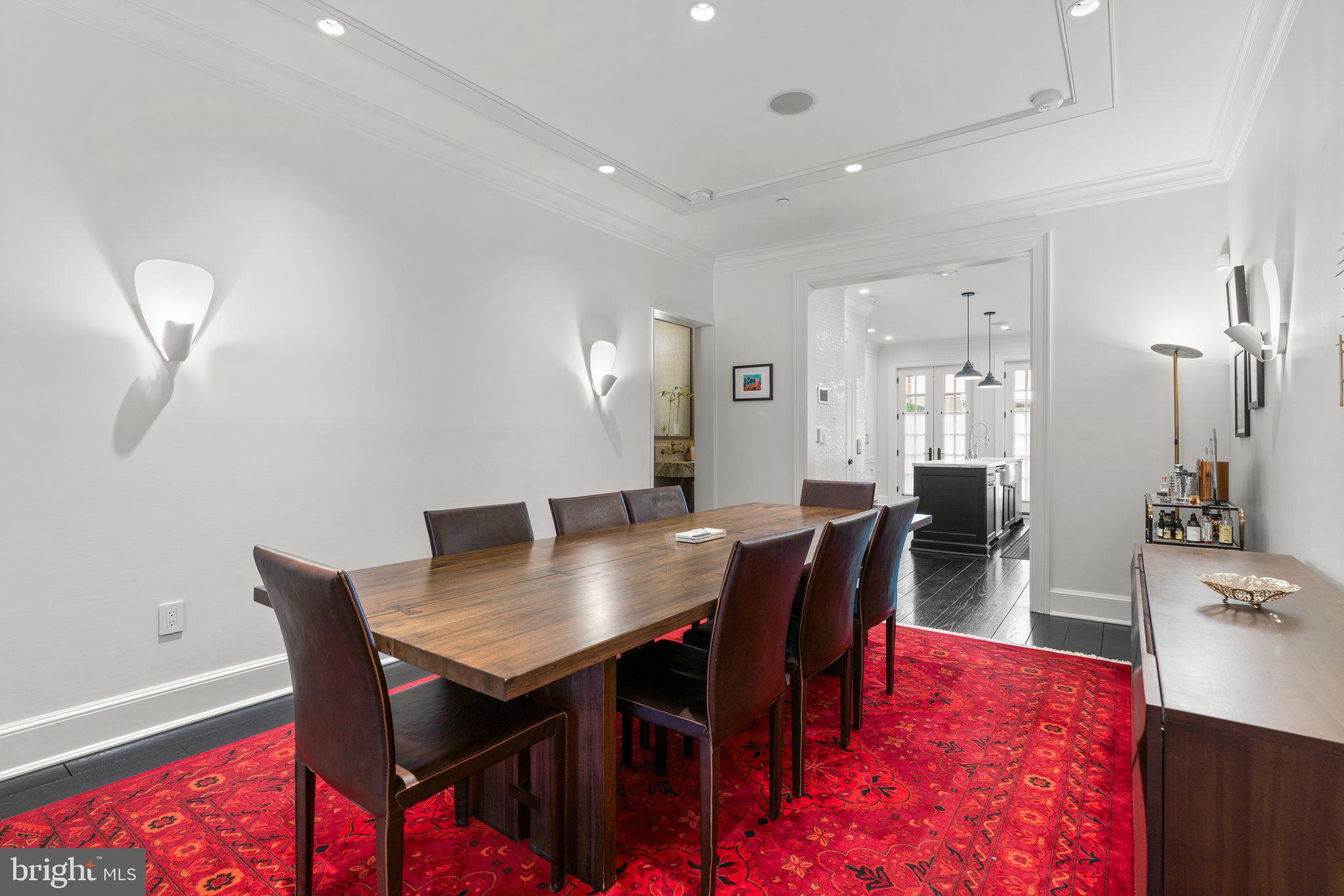 WEST END - Residential