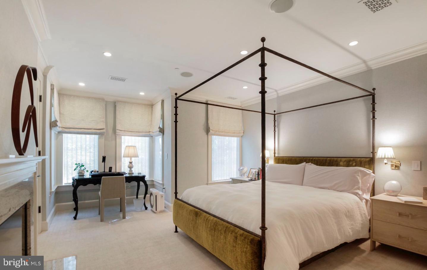 WEST END - Residential