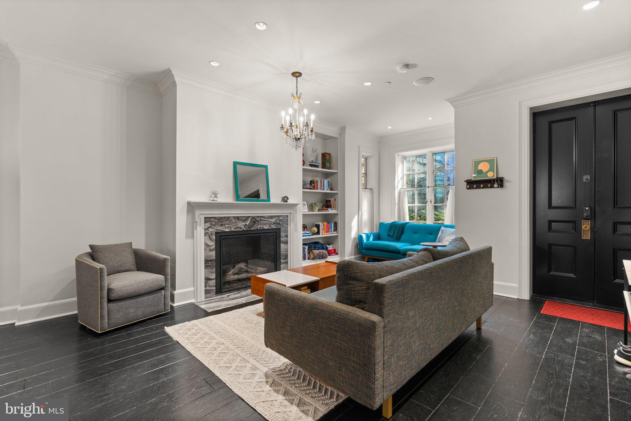 WEST END - Residential