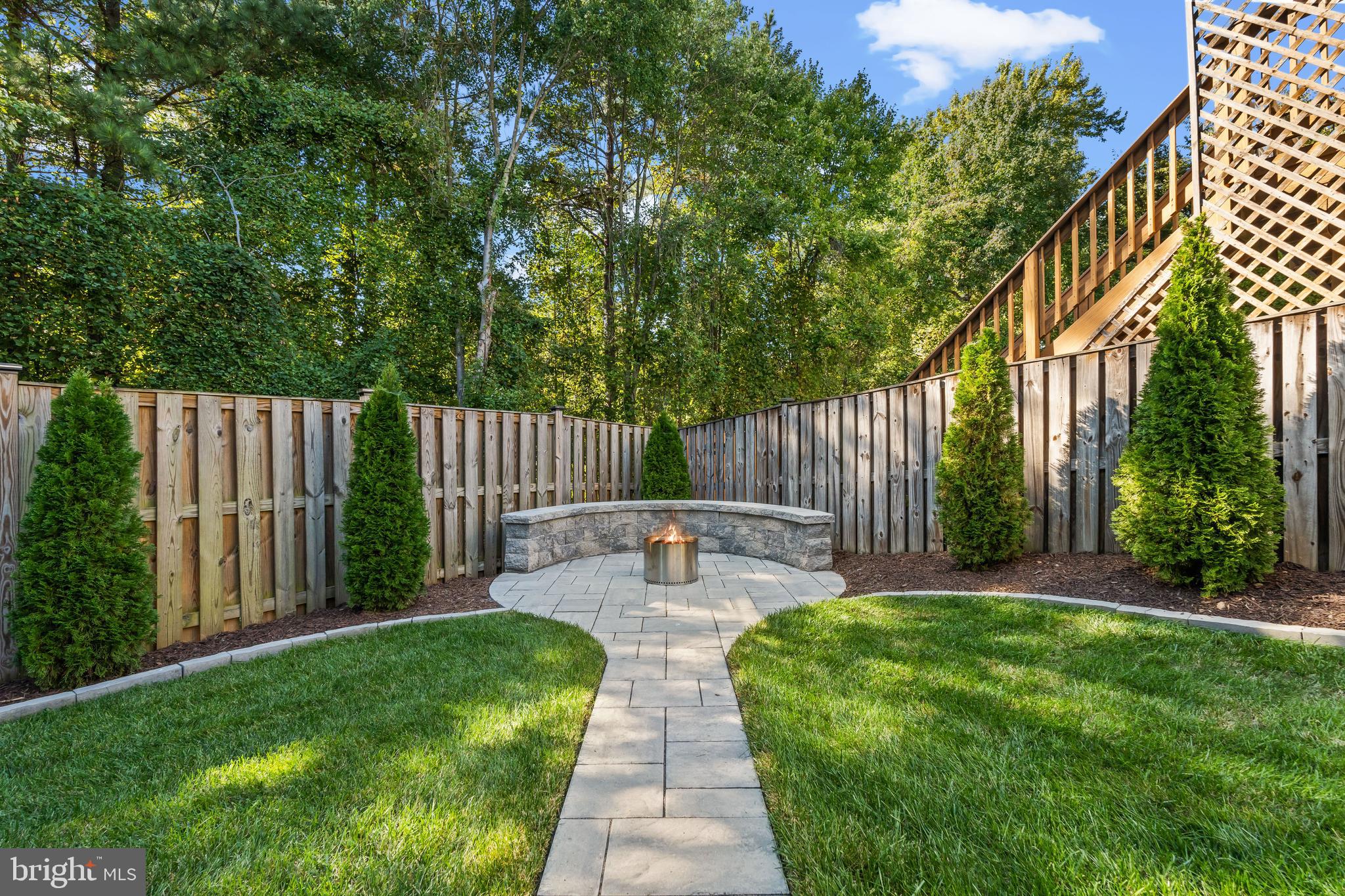 KINGSTOWNE - Residential