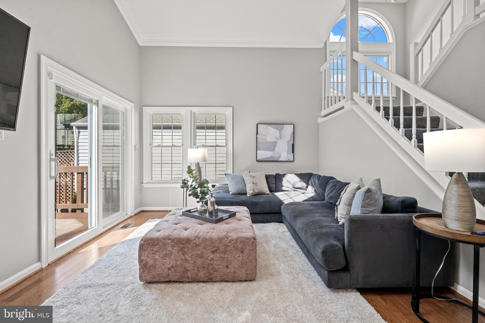 KINGSTOWNE - Residential