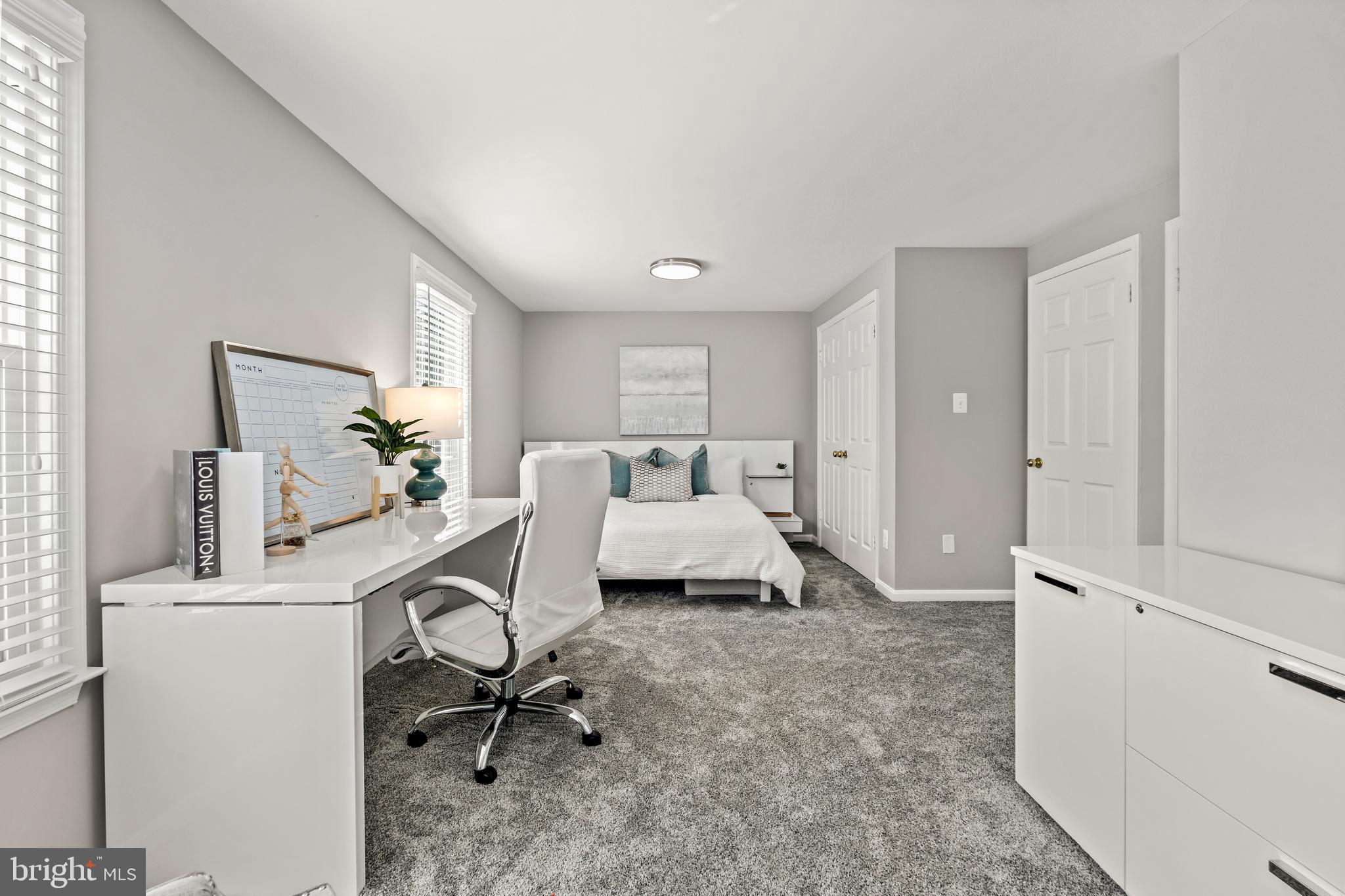 KINGSTOWNE - Residential