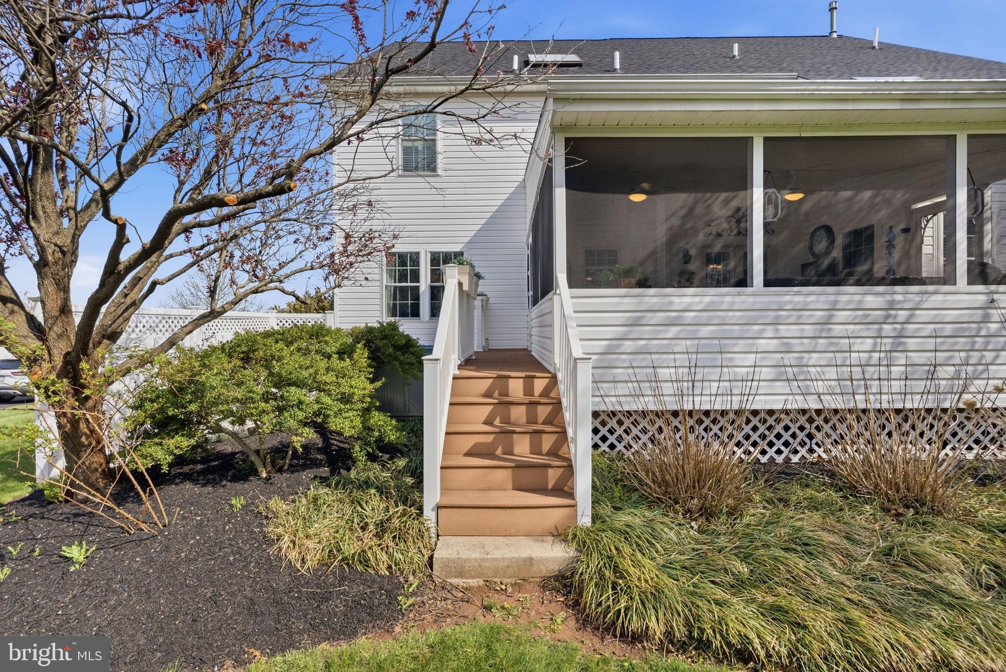 SILVER LEAF FARMS - Residential