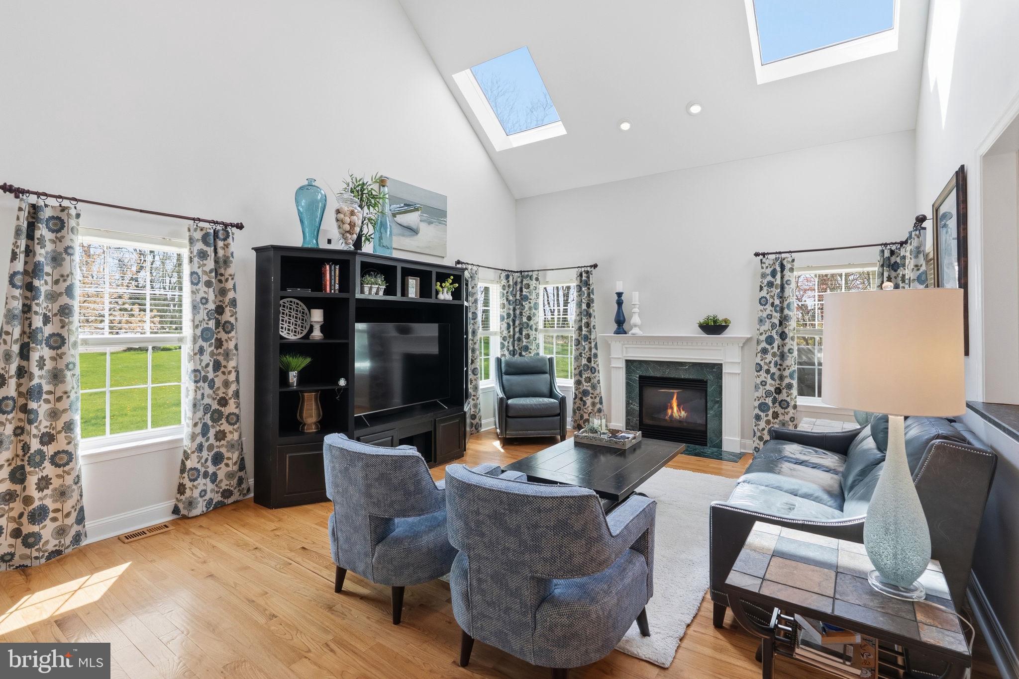 SILVER LEAF FARMS - Residential