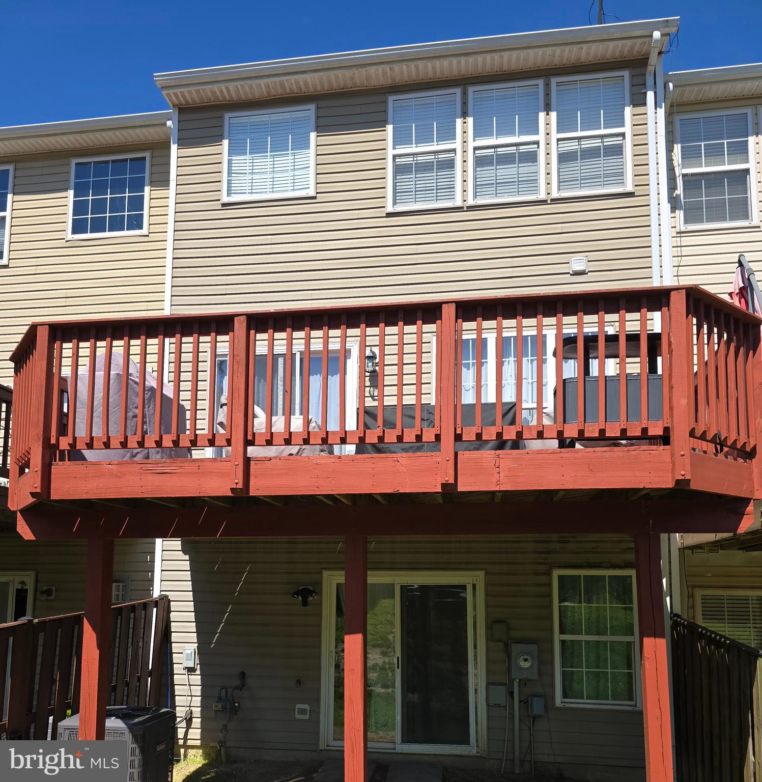142 ARLA COURT