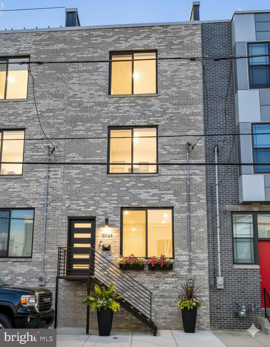 NEWBOLD - Residential