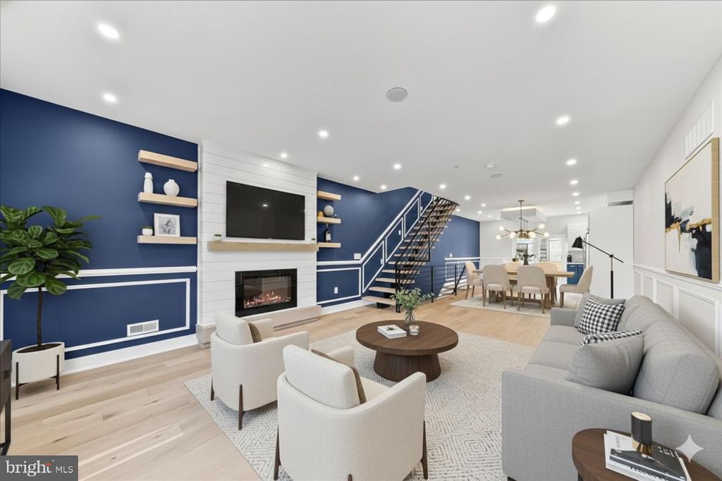 Photo of 2034 Reed Street, PHILADELPHIA, PA 19146 (MLS # PAPH2549894)