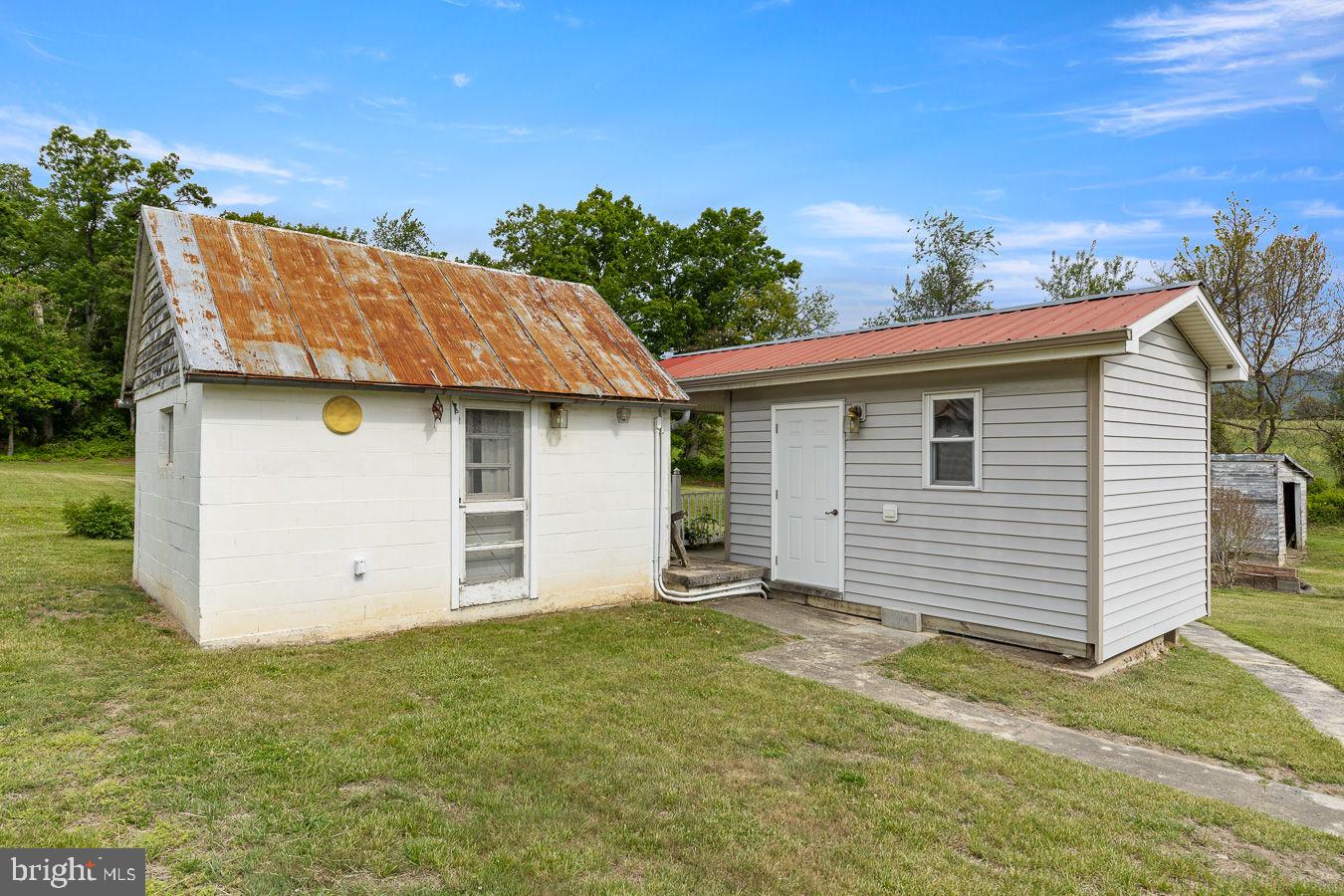 370 CRIDER LANE