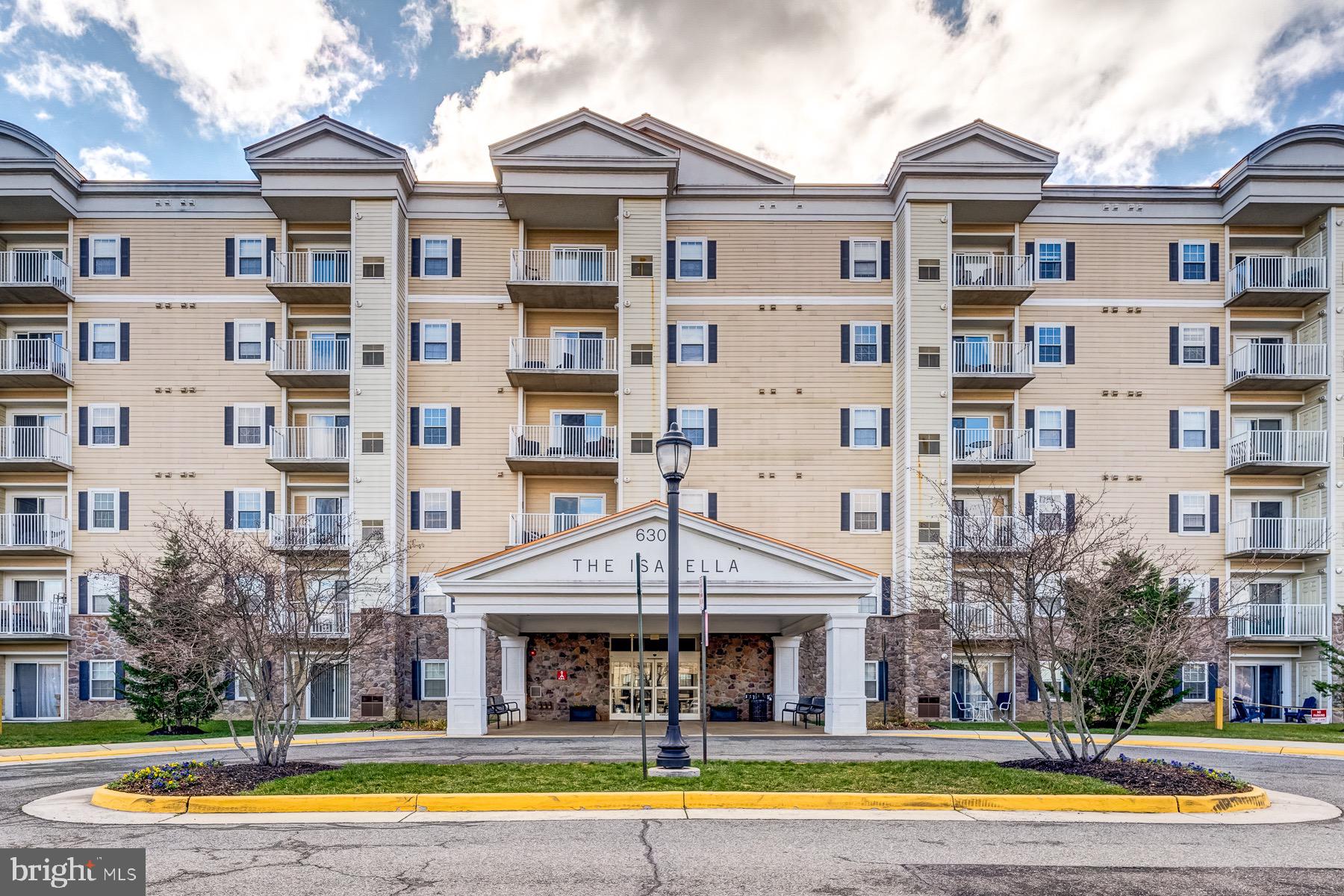 ISABELLA AT MONTICELLO MEWS - Residential