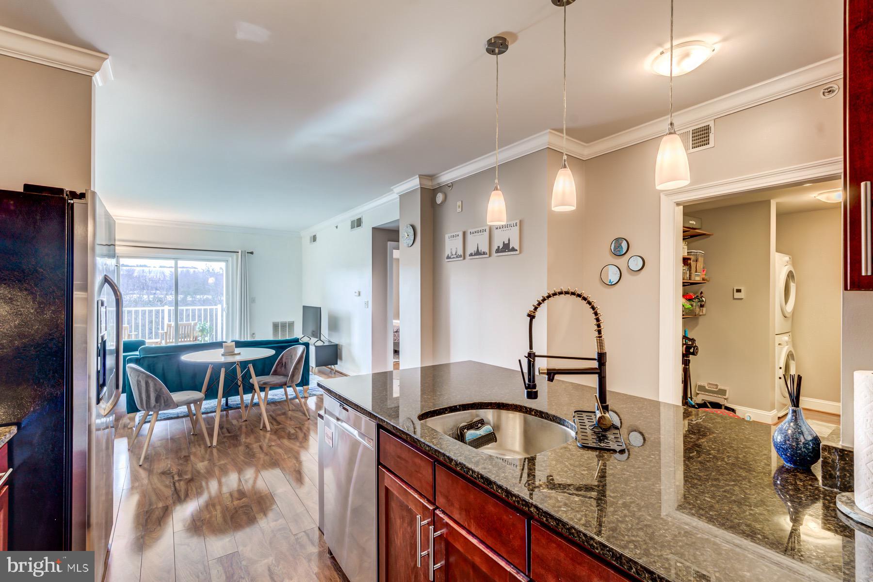 ISABELLA AT MONTICELLO MEWS - Residential