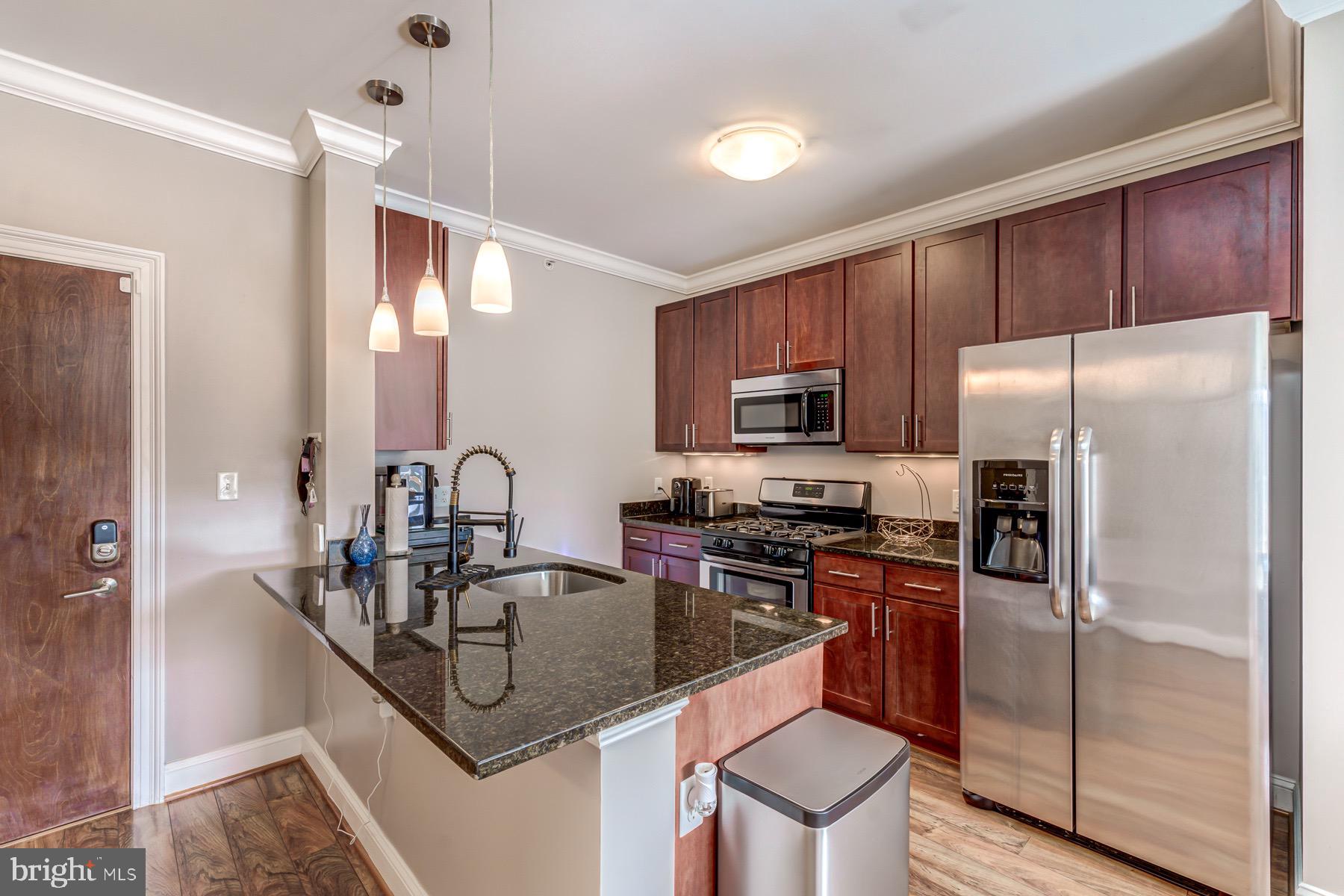 ISABELLA AT MONTICELLO MEWS - Residential