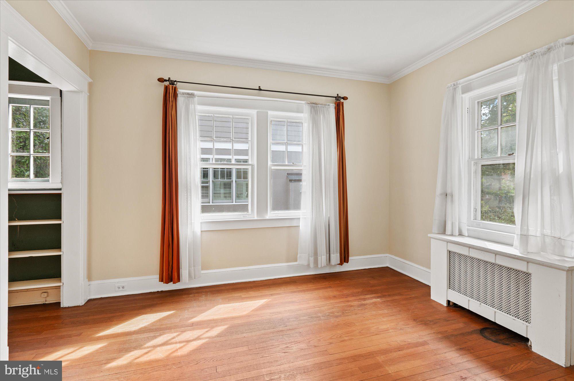 NORWOOD HEIGHTS - Residential