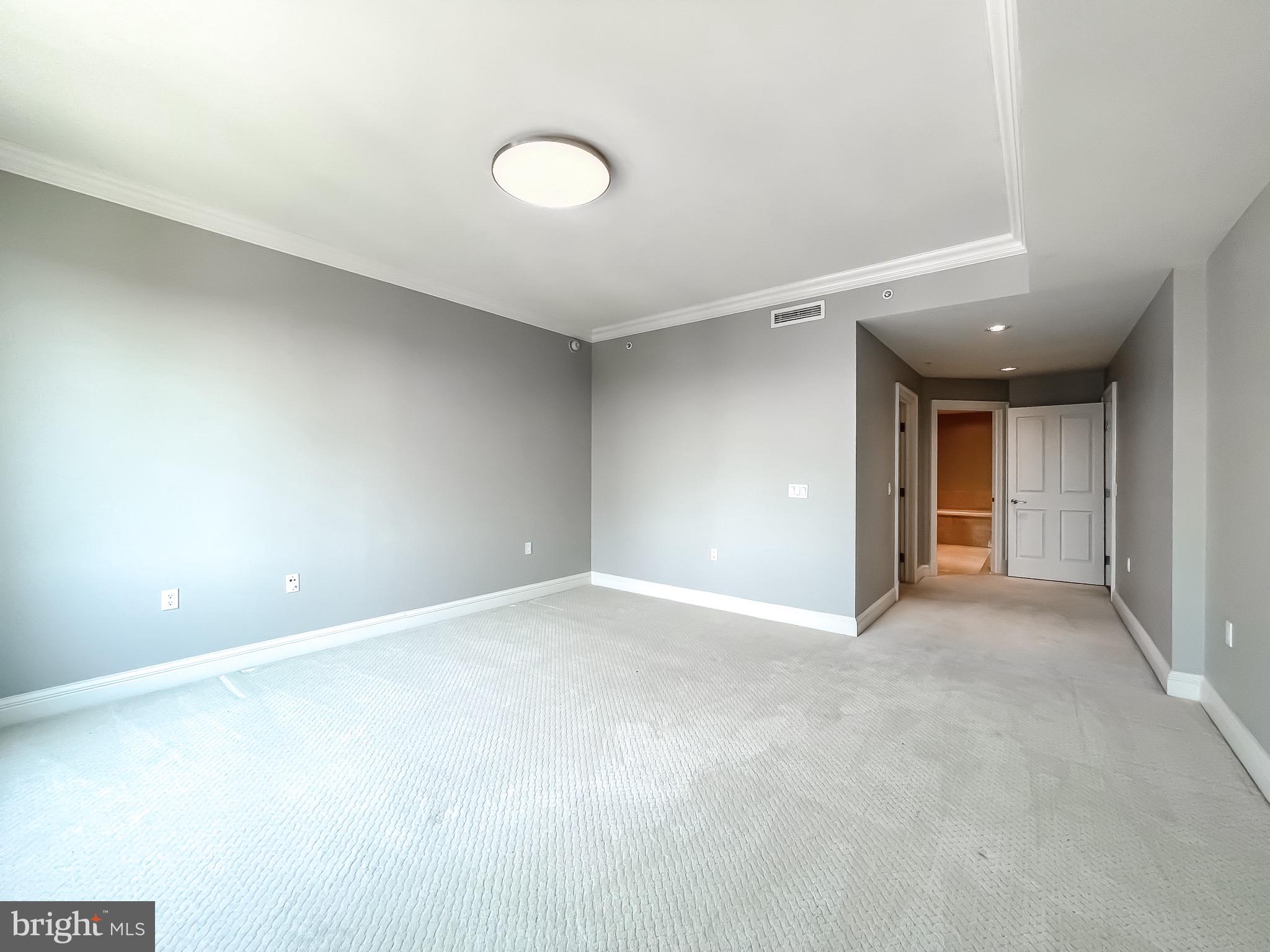 INNER HARBOR - Residential Lease