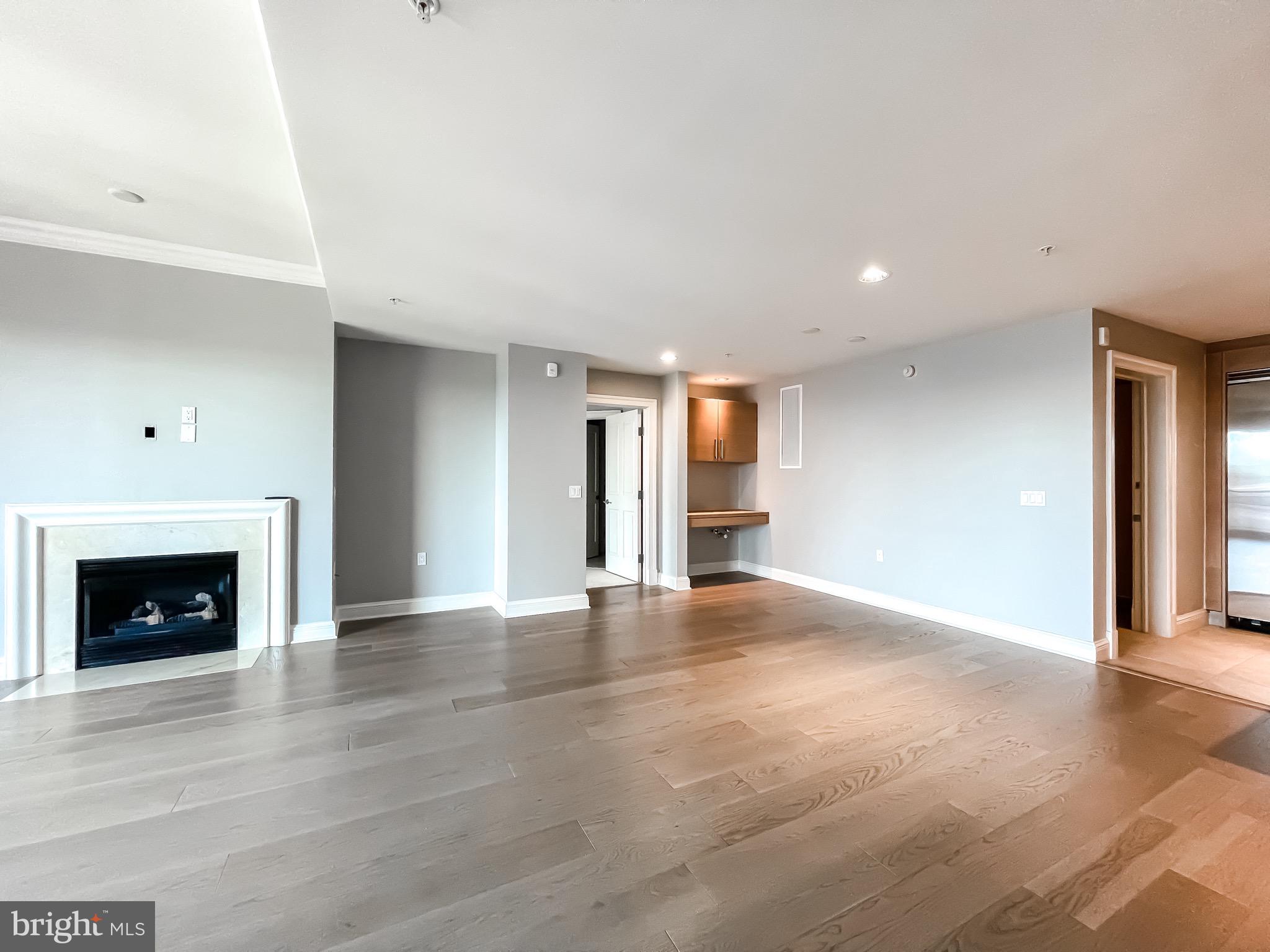 INNER HARBOR - Residential Lease